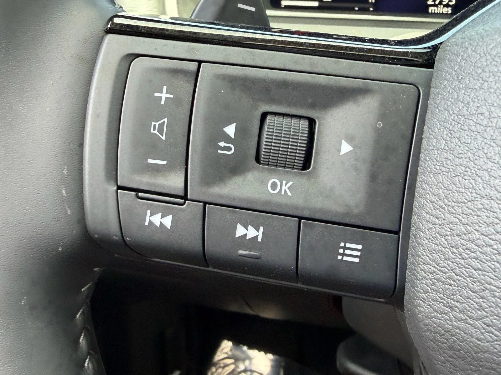 2026 Nissan Rogue Platinum photo 30