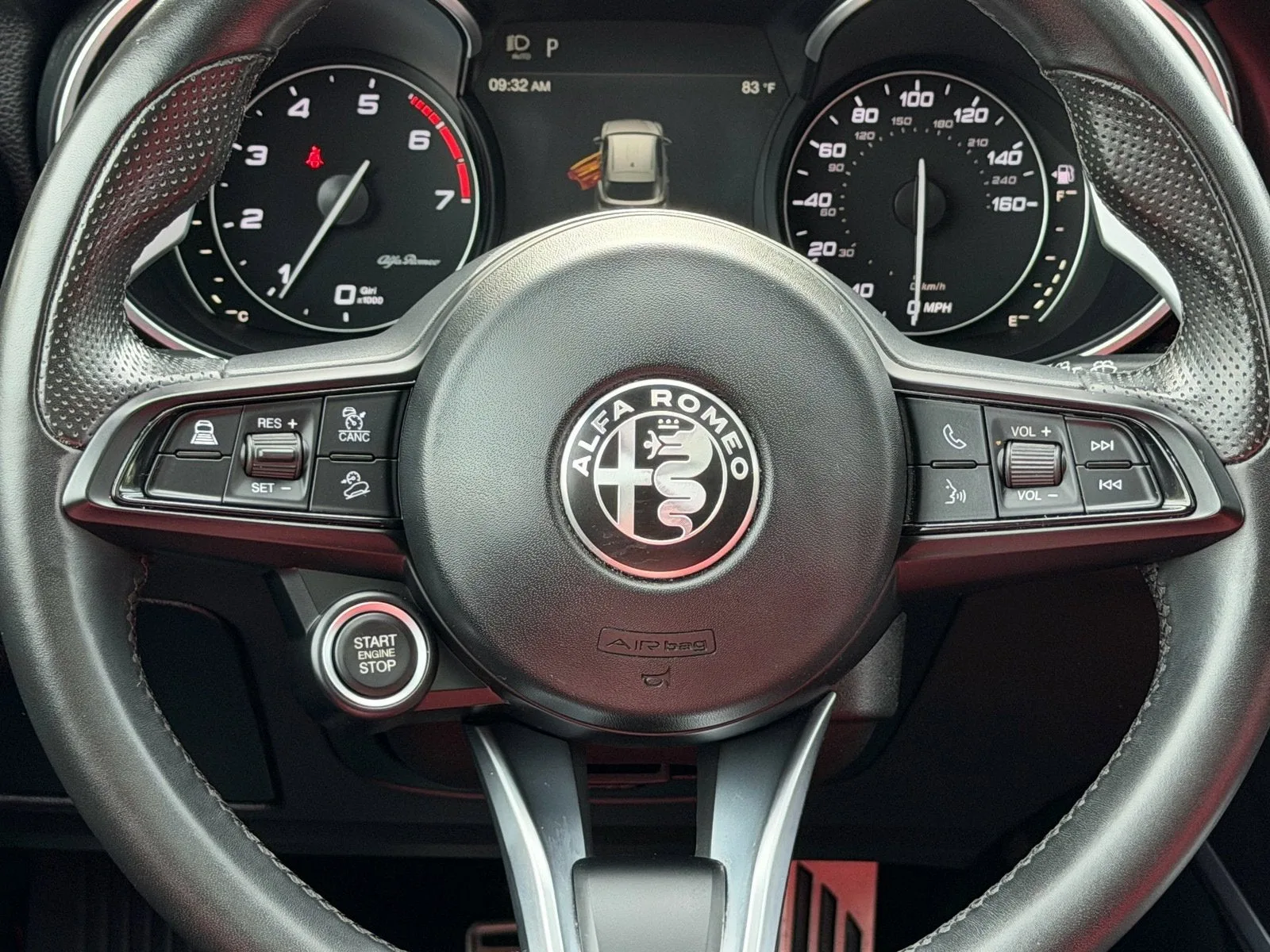 2023 Alfa Romeo Stelvio Sprint photo 14