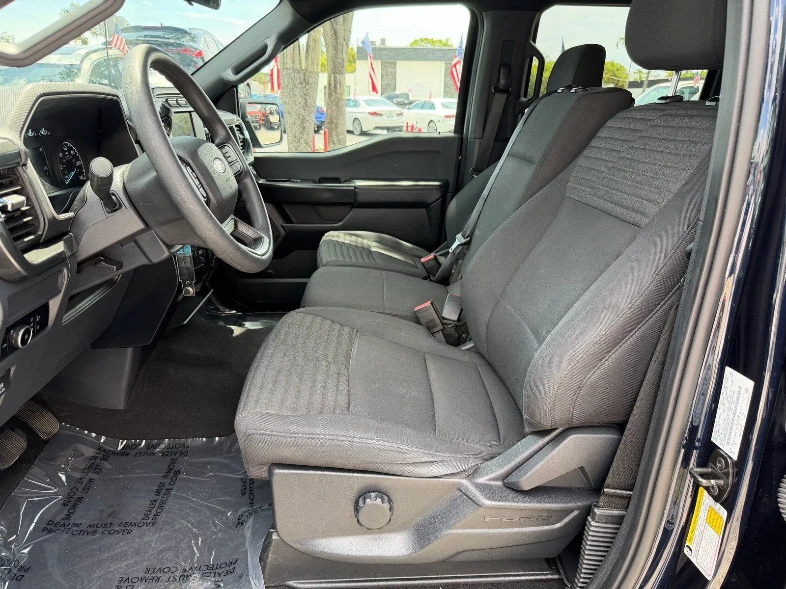 2023 Ford F-150 XL photo 10