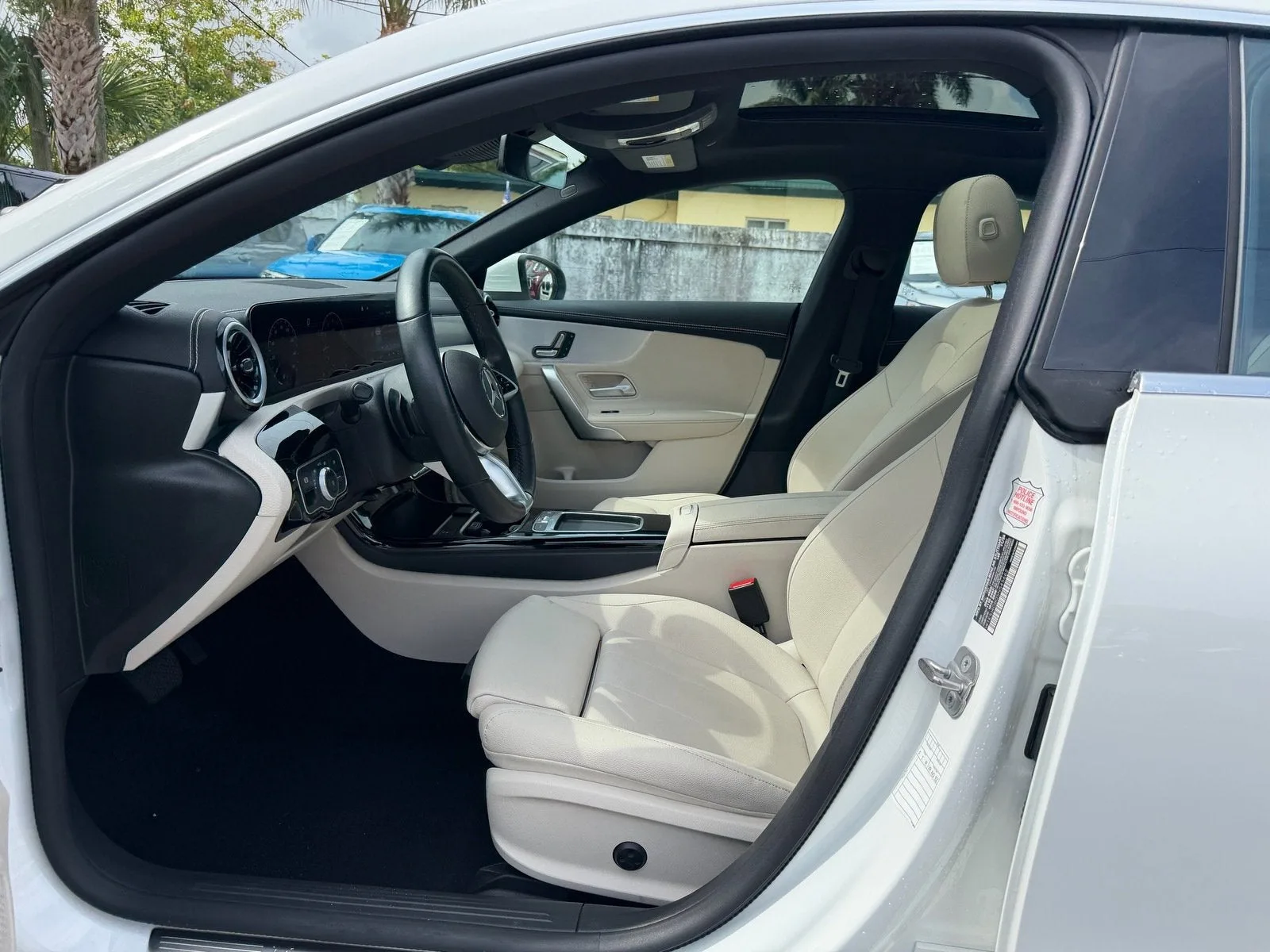 2025 Mercedes-Benz CLA CLA 250 photo 12