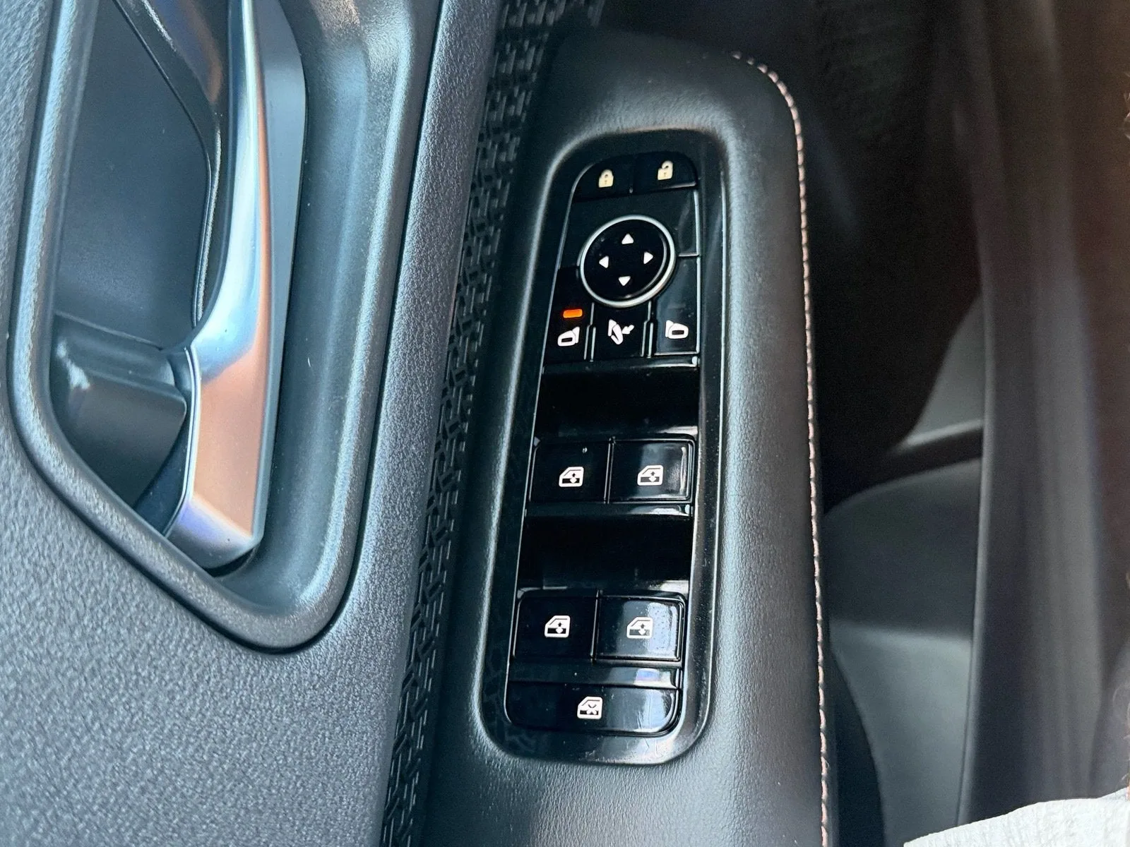 2024 Nissan ARIYA EMPOWER+ photo 32