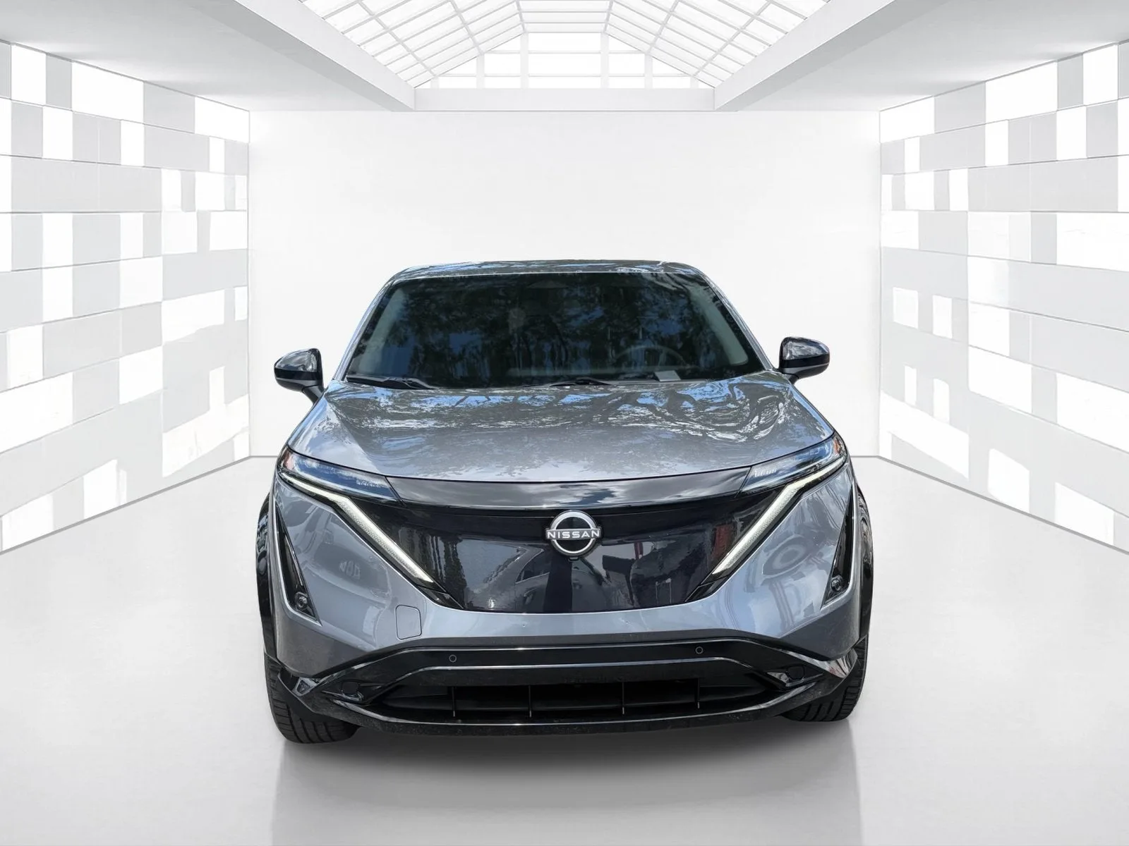 2024 Nissan ARIYA ENGAGE photo 2