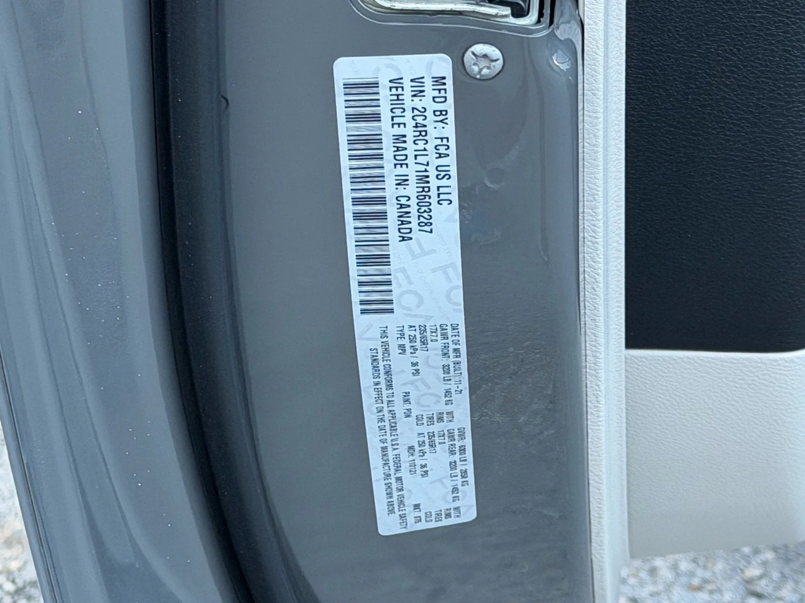 2021 Chrysler Pacifica Hybrid Touring L photo 23