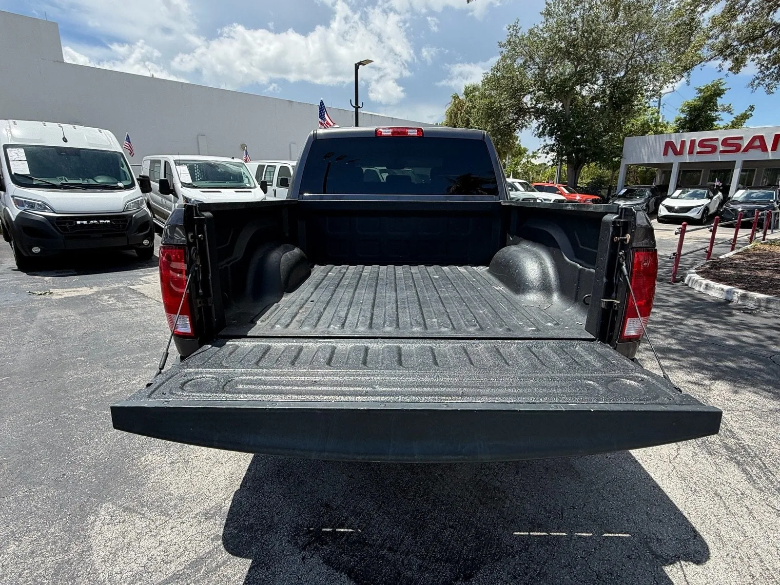 2017 RAM 1500 Express photo 14