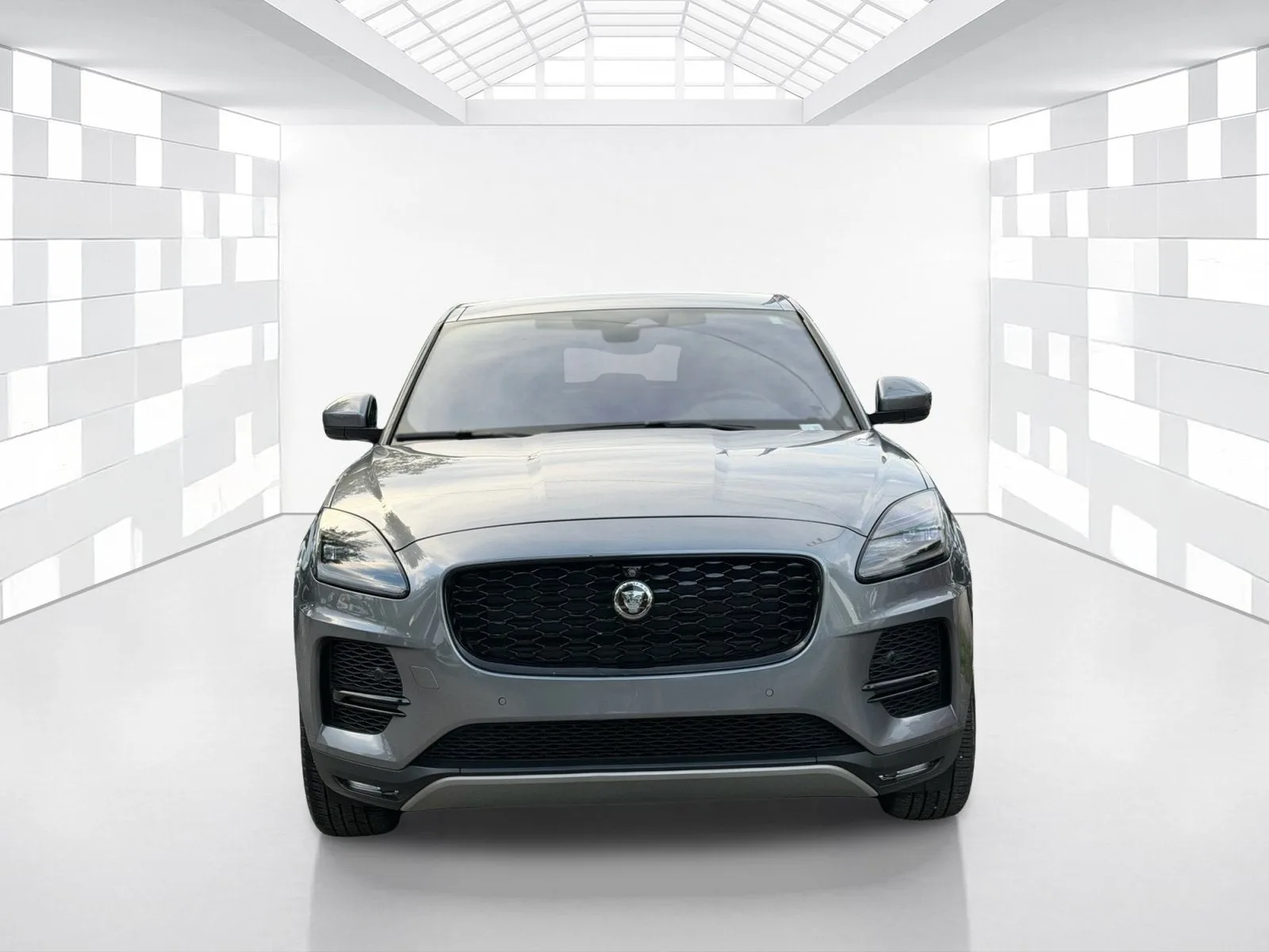 2021 Jaguar E-PACE SE photo 2