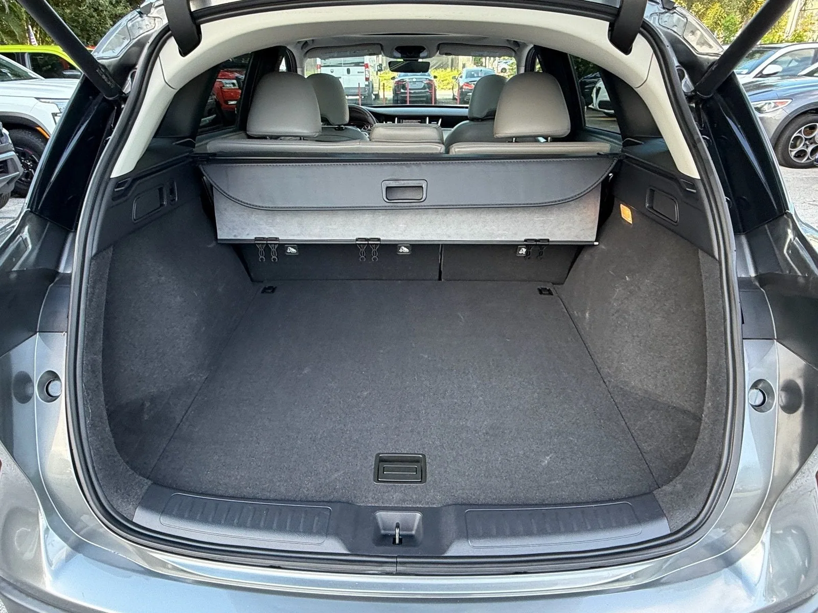 2023 INFINITI QX50 LUXE photo 15