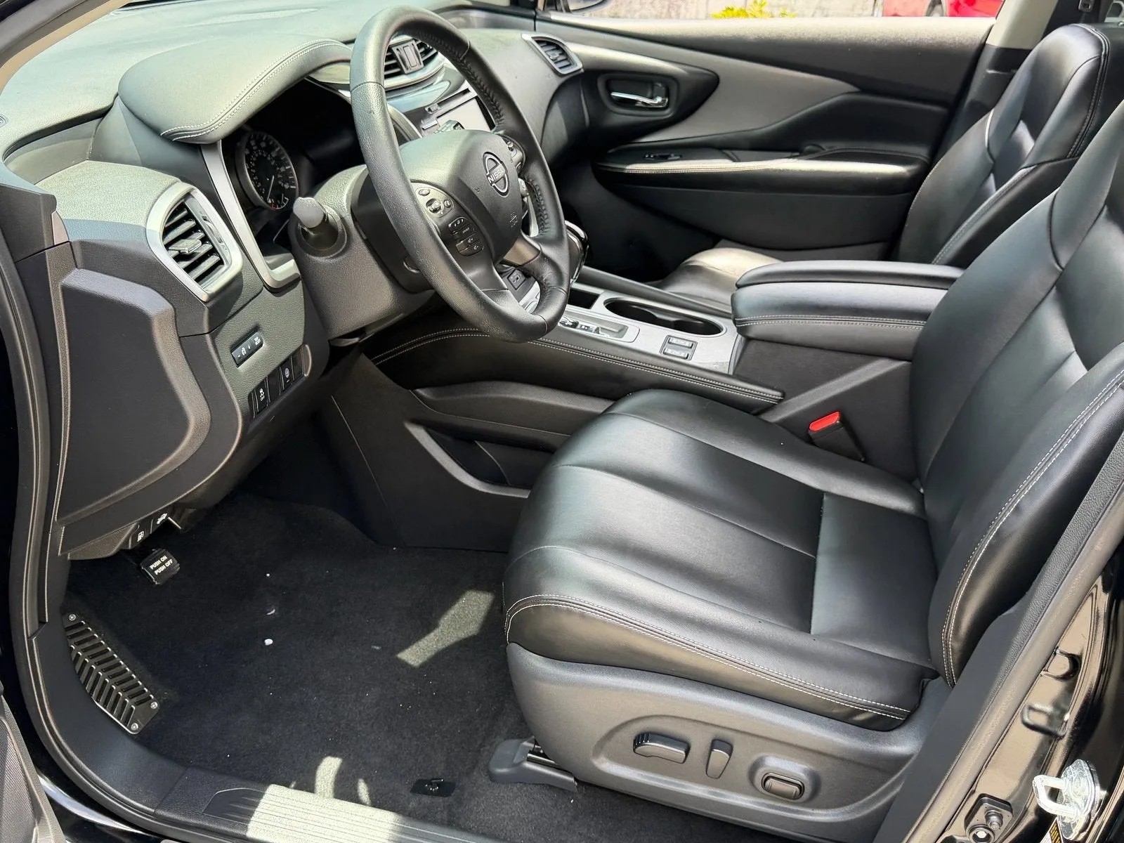 2024 Nissan Murano SV photo 11