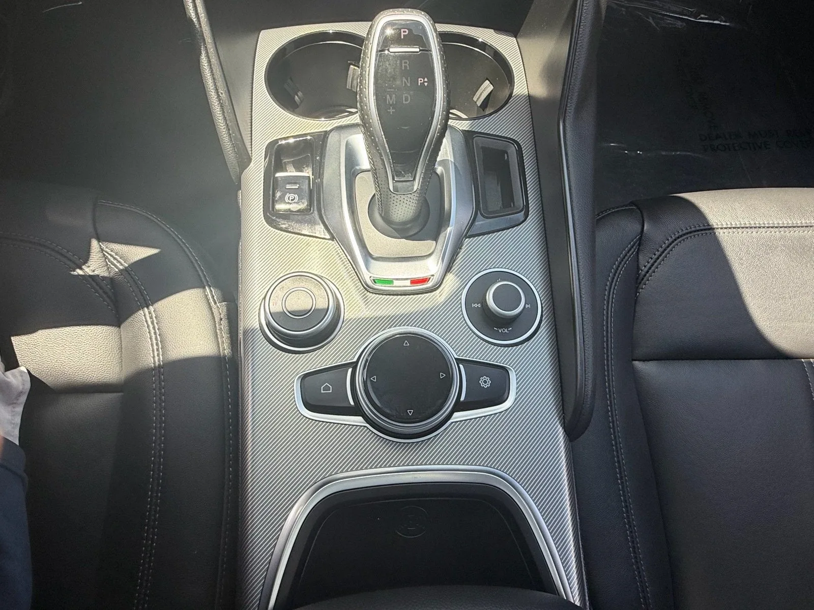 2024 Alfa Romeo Giulia Ti photo 27