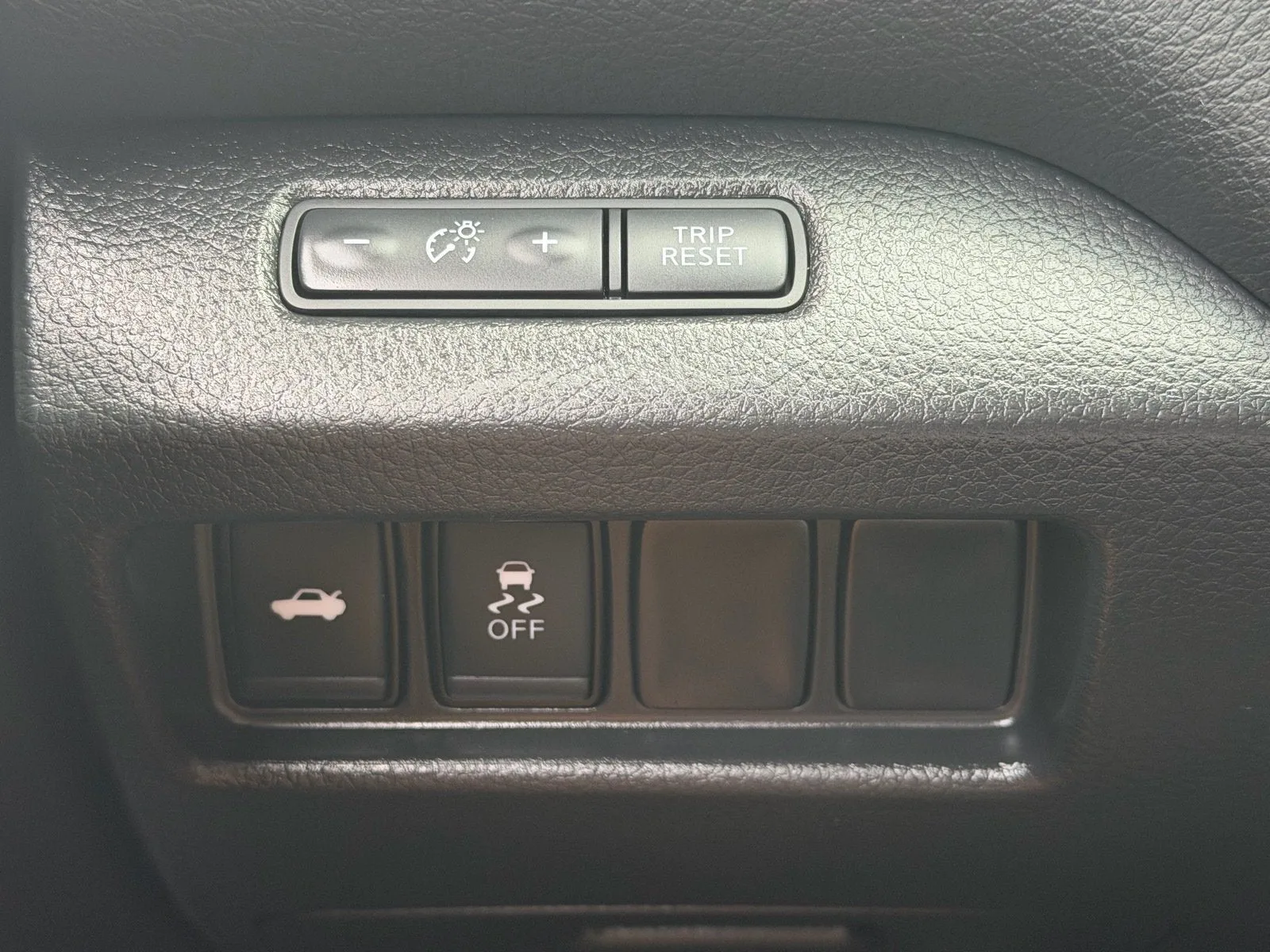 2018 Nissan Altima 2.5 SV photo 32