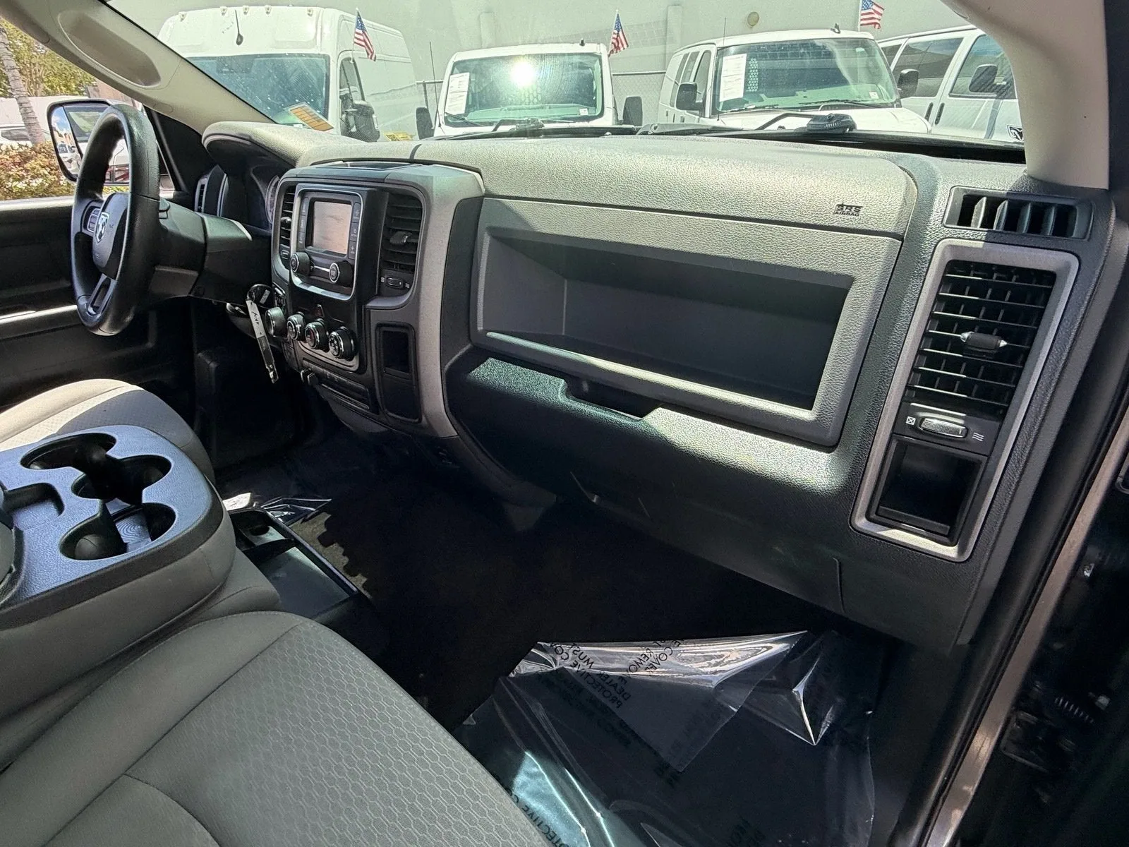 2017 RAM 1500 Express photo 17