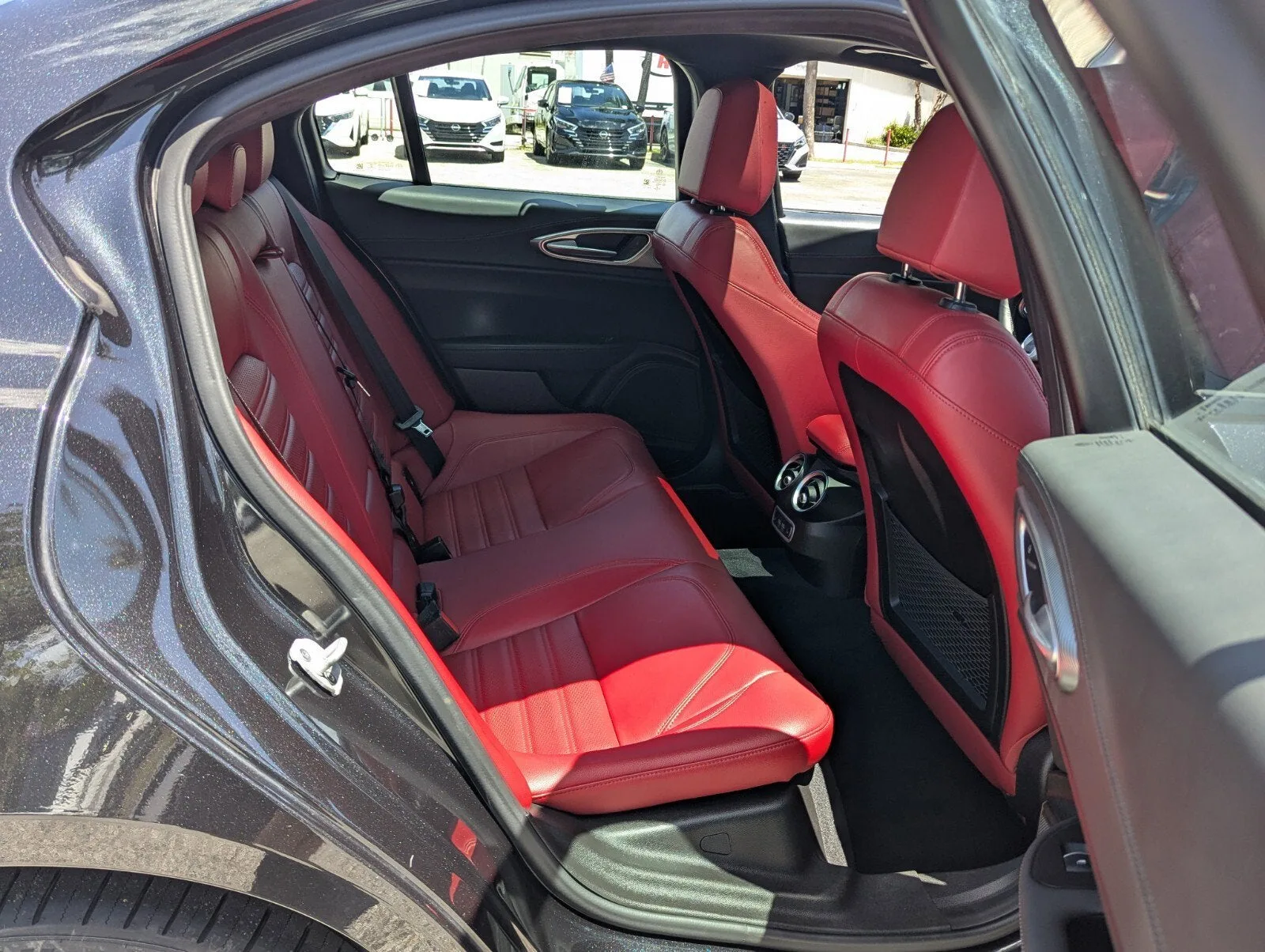 2024 Alfa Romeo Giulia Veloce photo 19