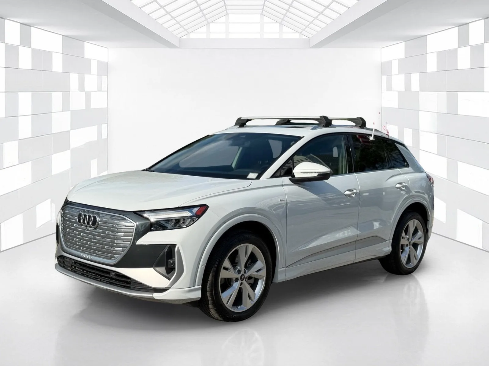 2023 Audi Q4 e-tron Premium Plus photo 3