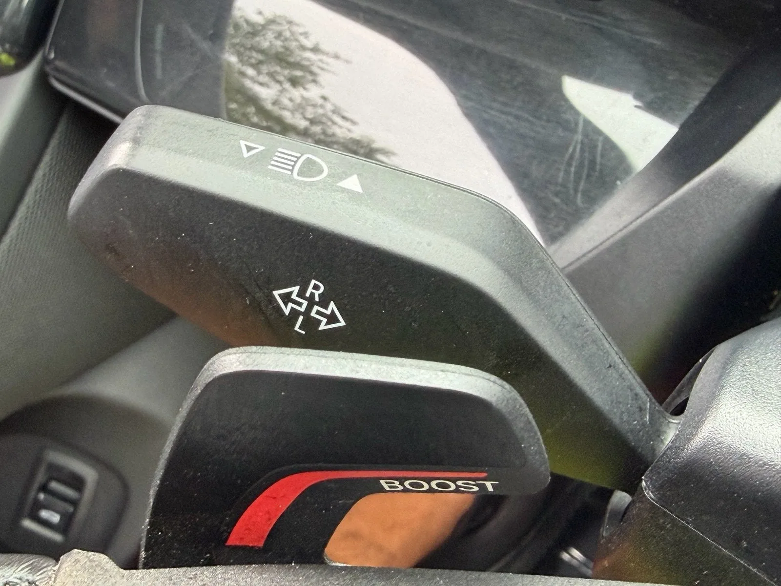 2024 BMW i5 eDrive40 photo 30