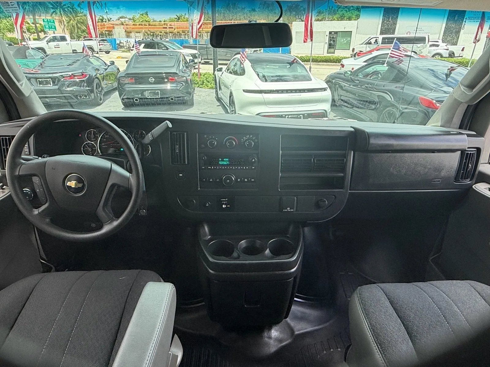 2025 Chevrolet Express Cargo Van Work Van photo 16
