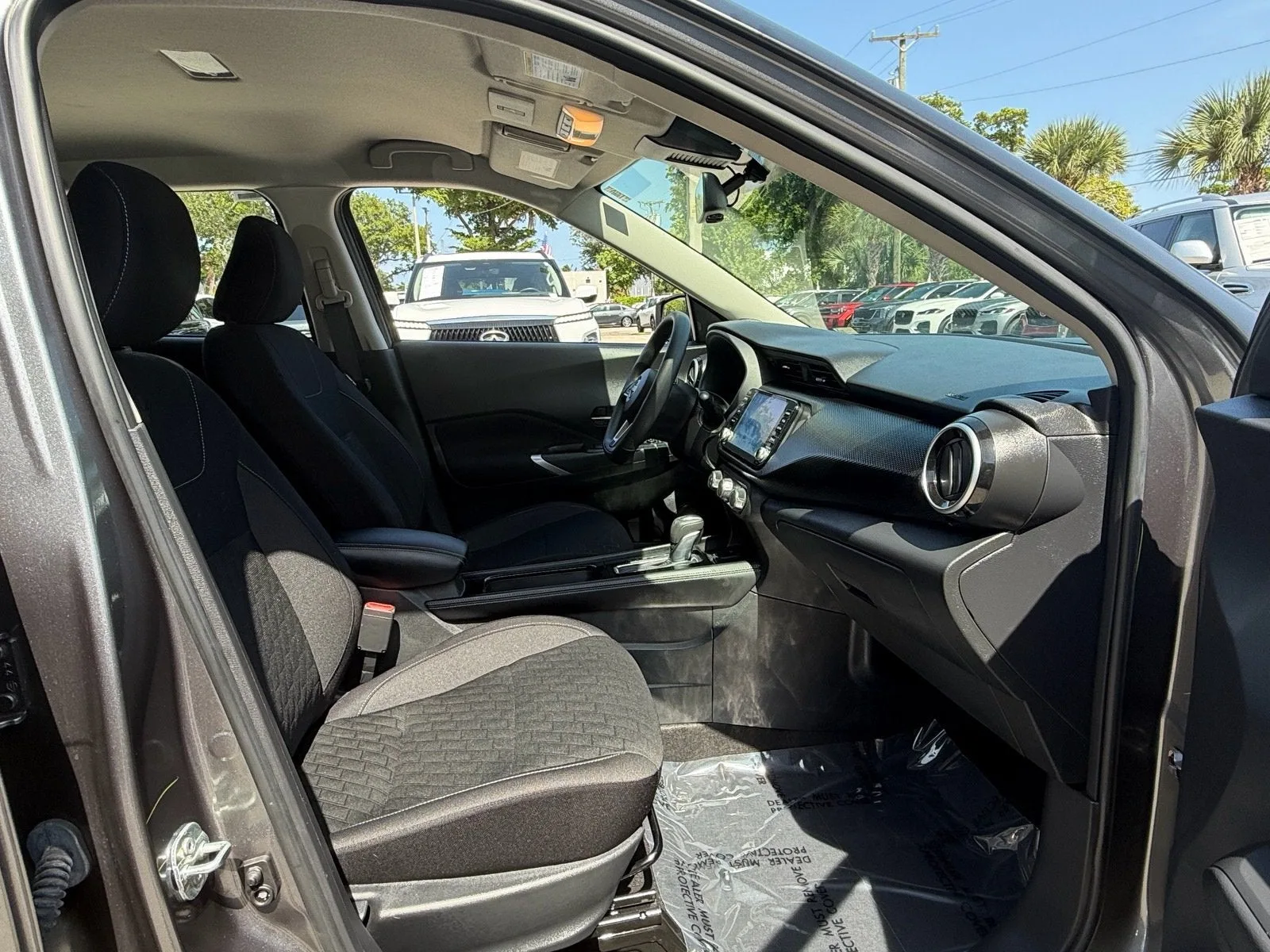 2024 Nissan Kicks SV photo 16