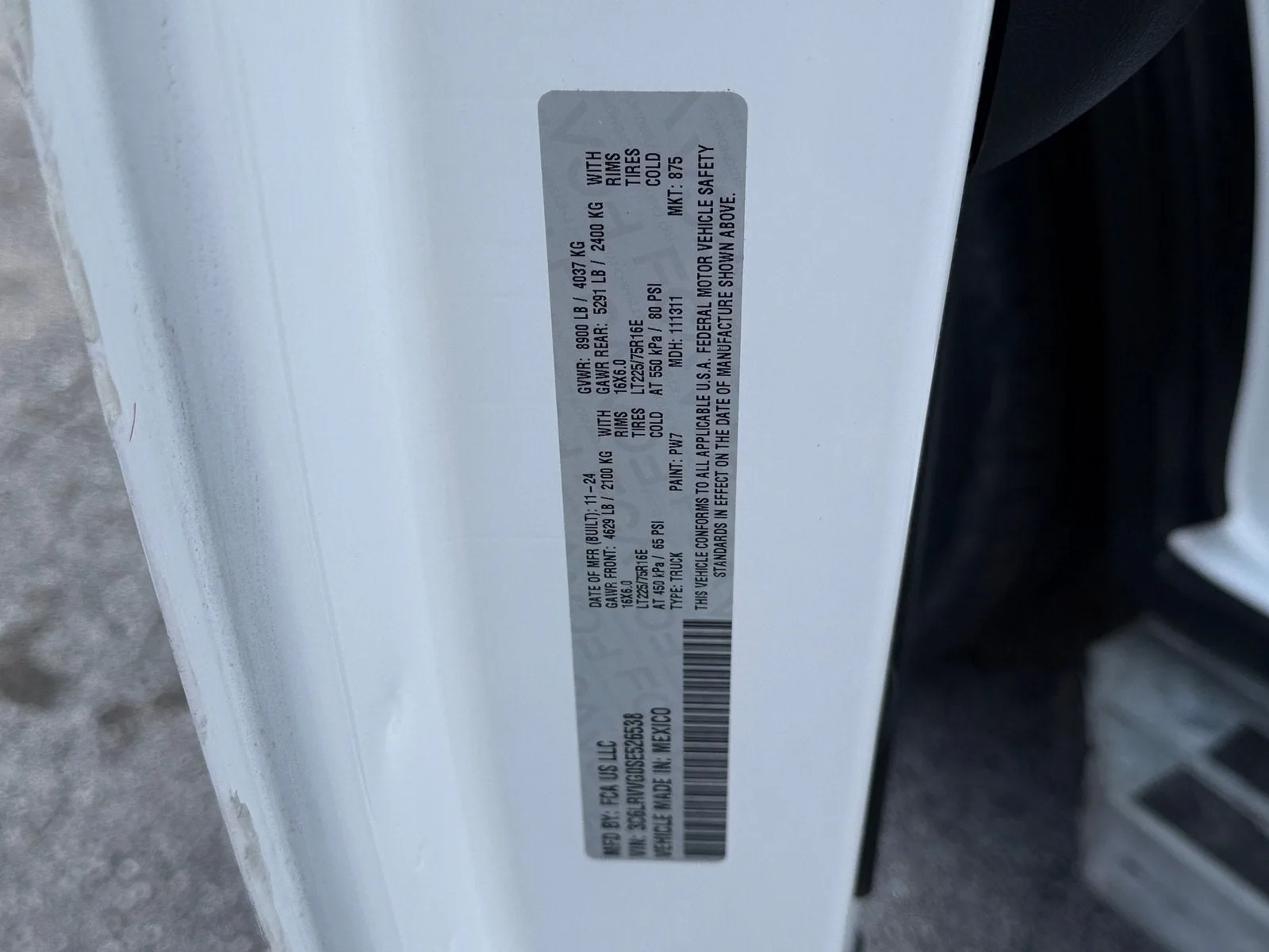 2025 RAM ProMaster Cargo Van Tradesman photo 21