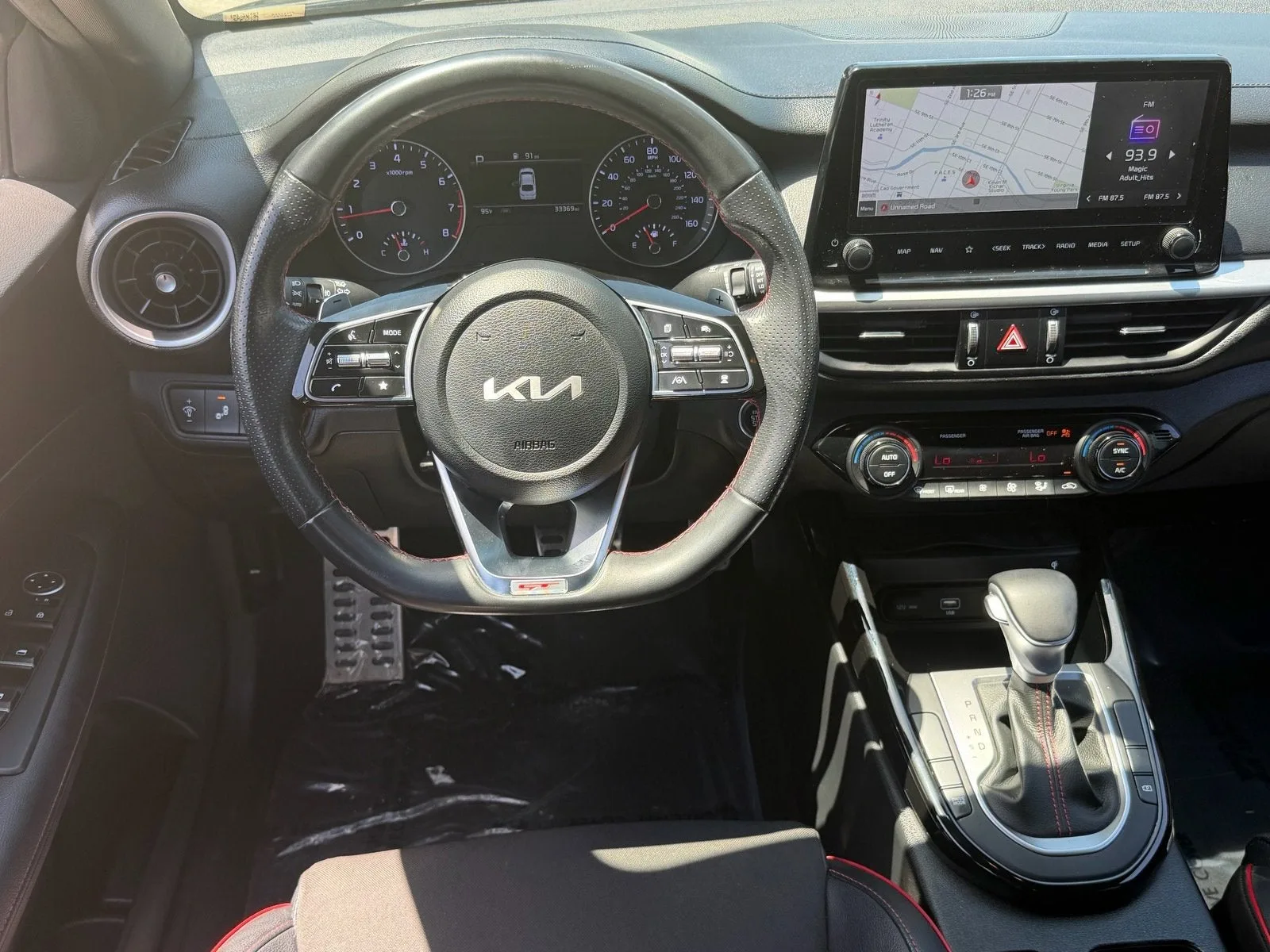 2022 Kia Forte GT photo 11