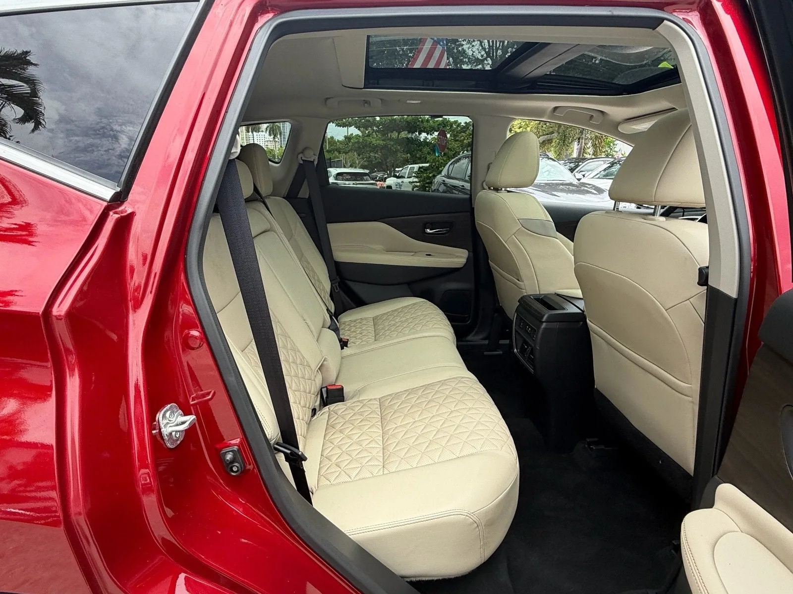 2023 Nissan Murano Platinum photo 17