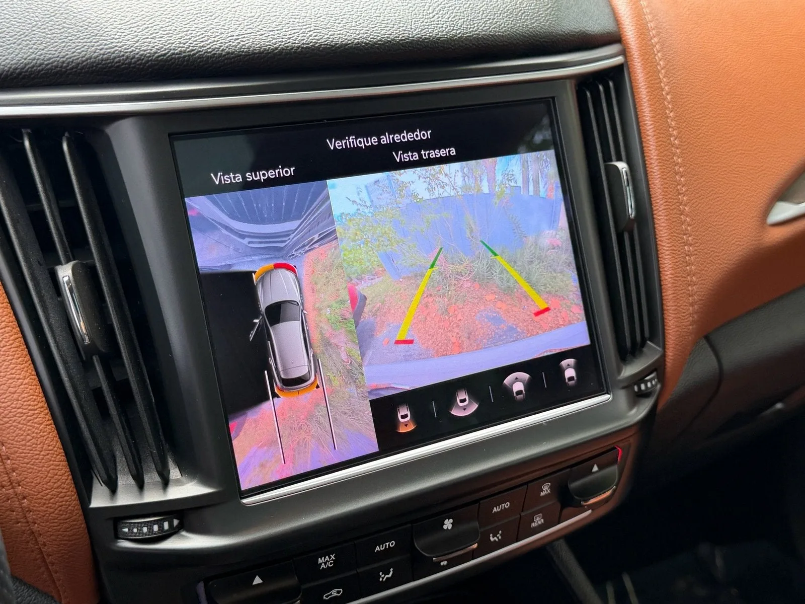 2023 Maserati Levante GT photo 17