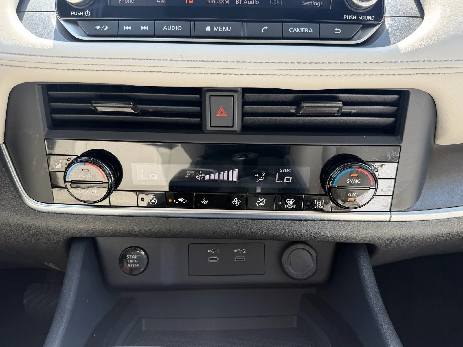 2026 Nissan Rogue Dark Armor™ photo 18