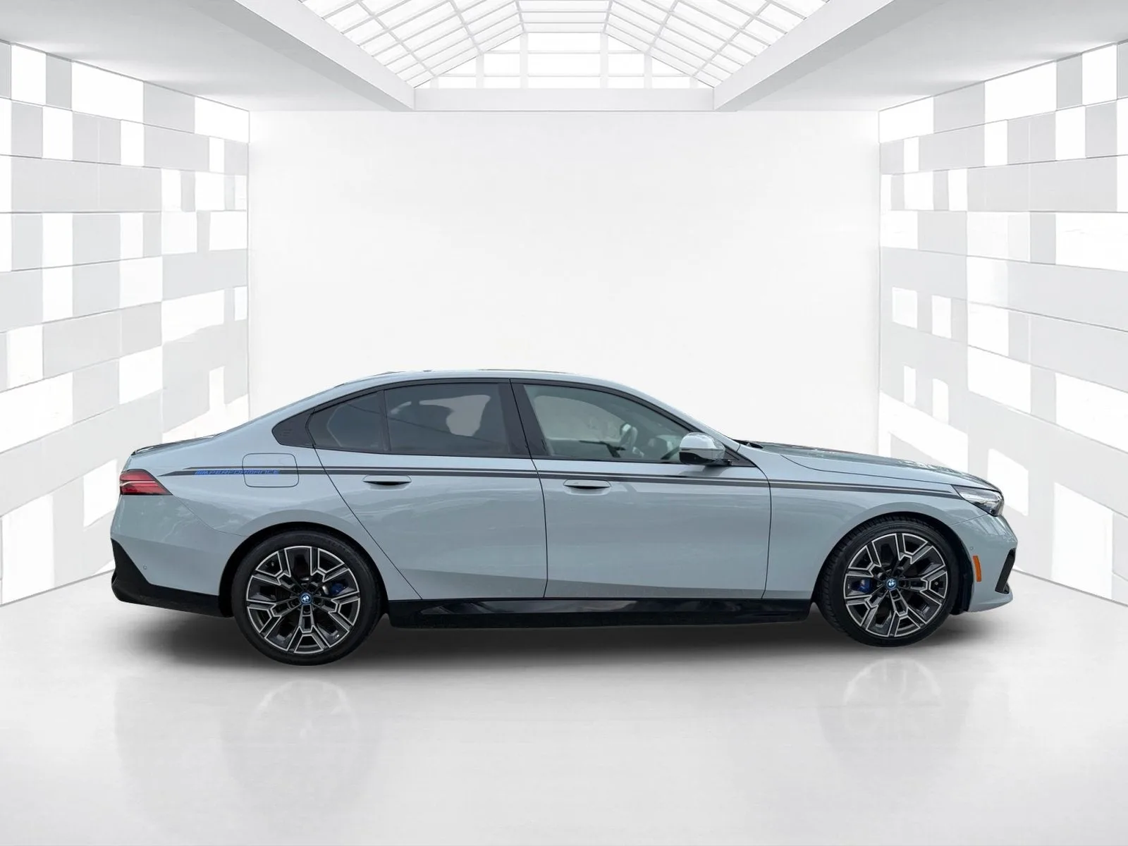 2024 BMW i5 eDrive40 photo 8