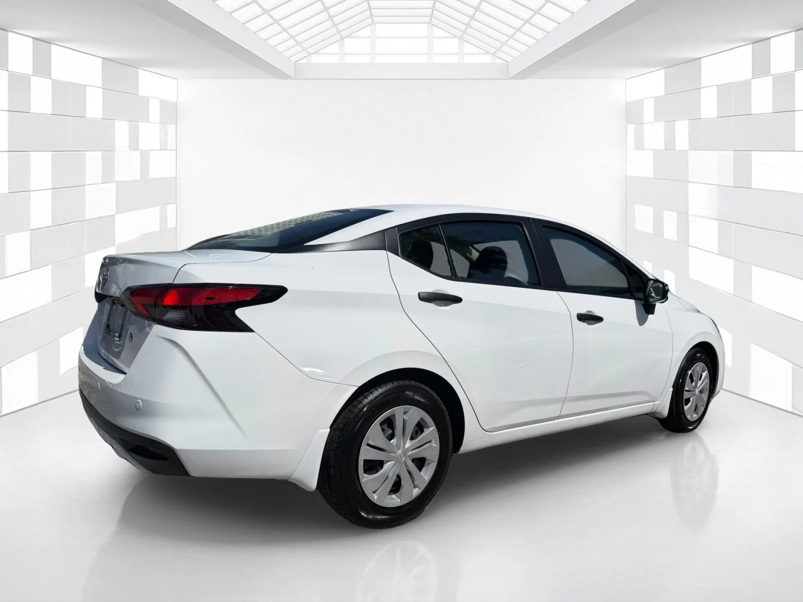 2025 Nissan Versa S photo 7