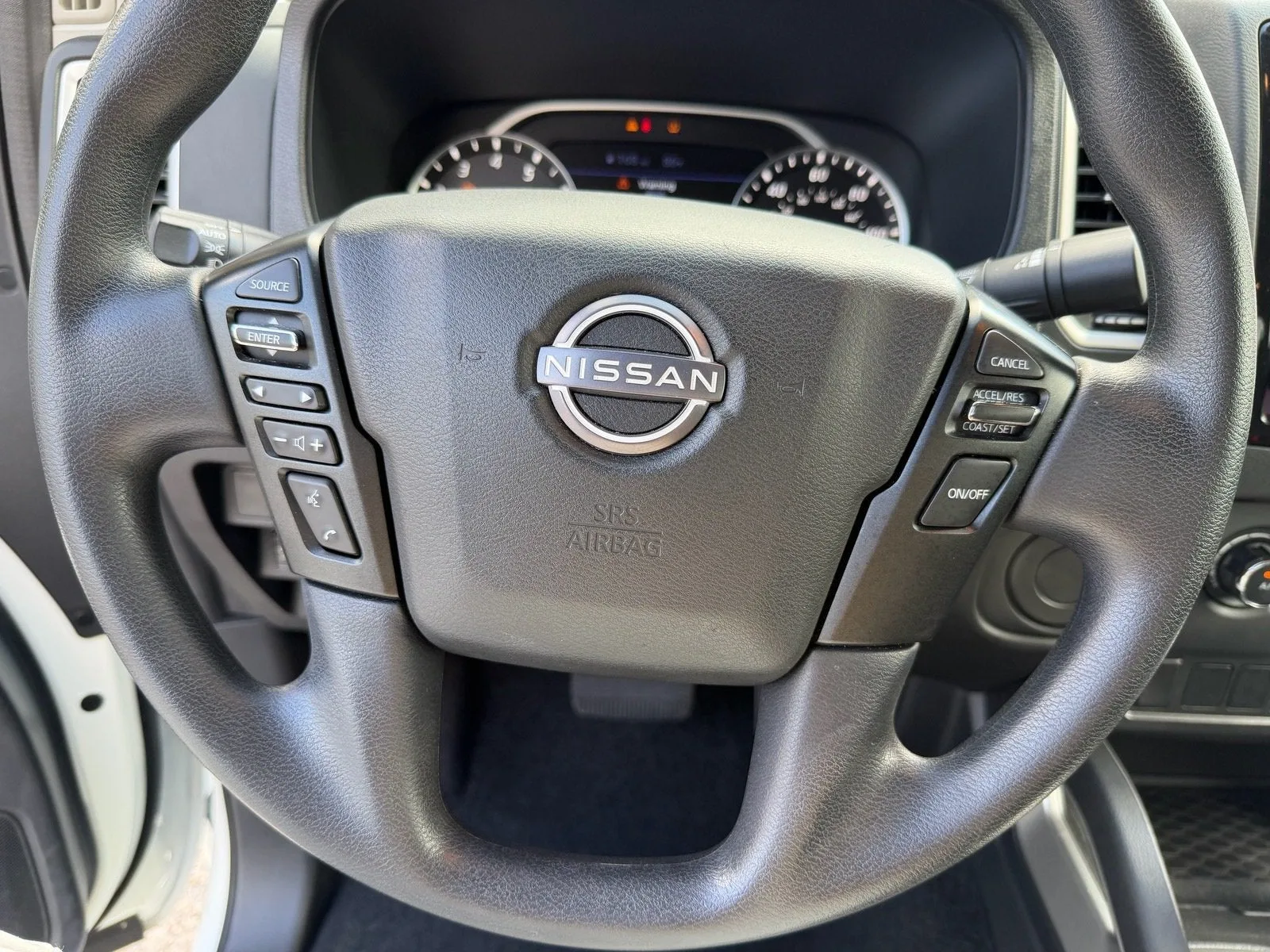 2024 Nissan Frontier Crew Cab SV photo 23