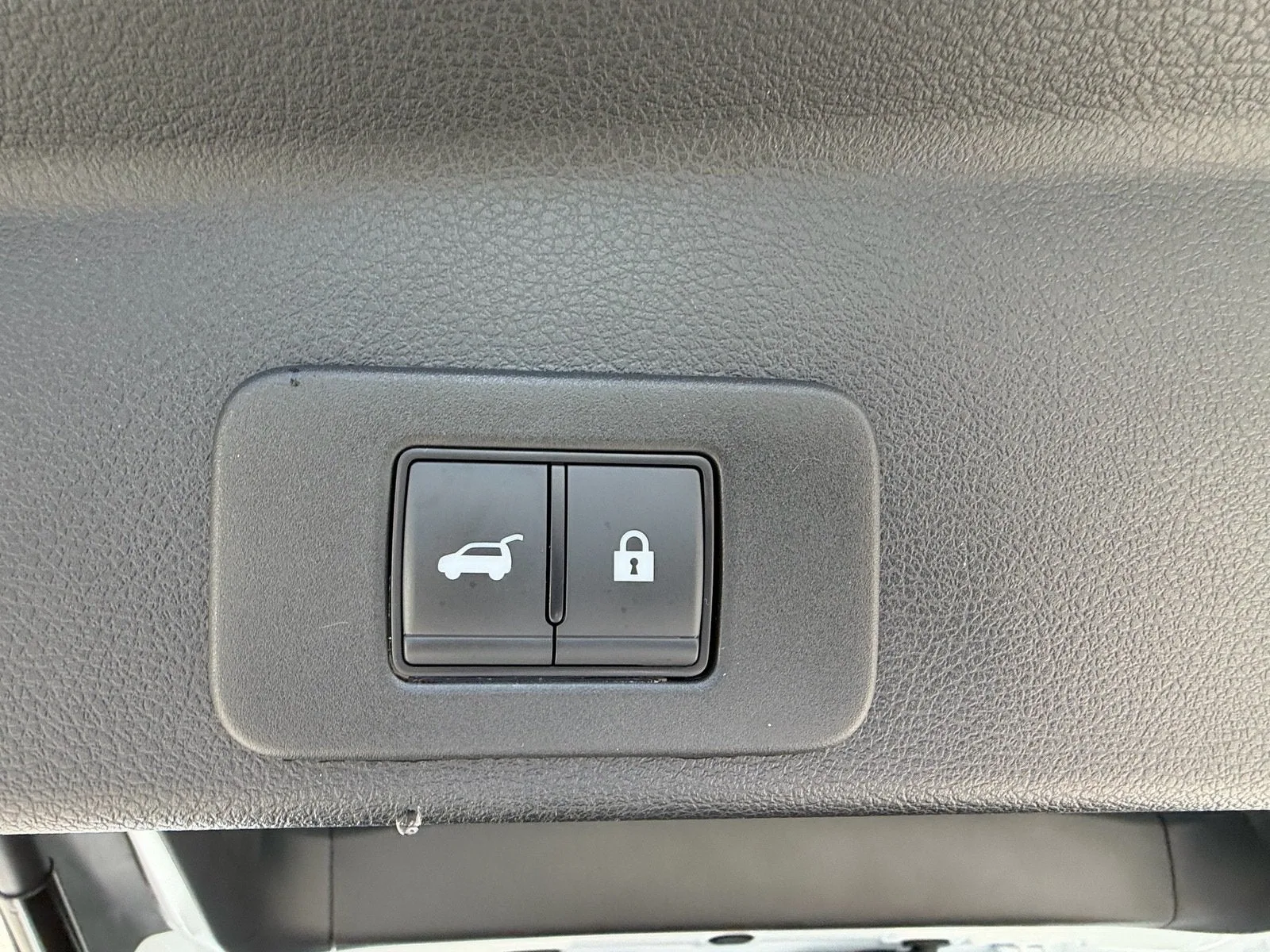 2025 Nissan Murano SL photo 16