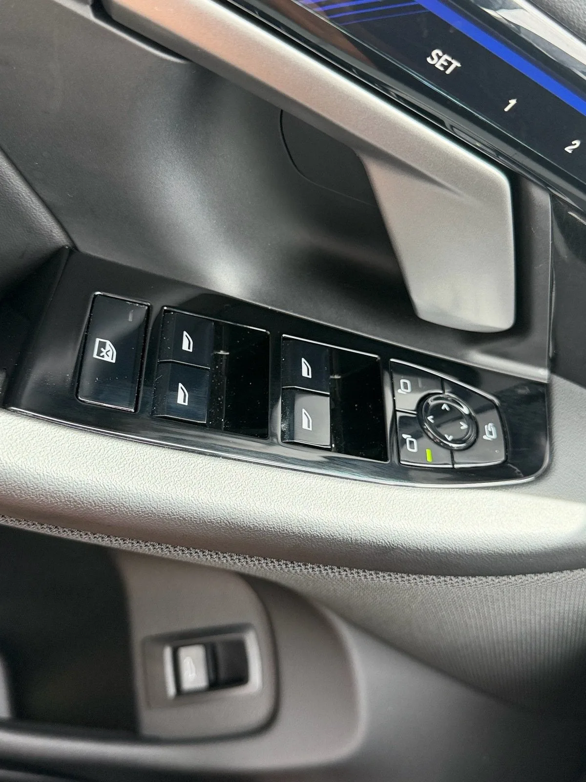 2026 BMW i5 eDrive40 photo 35