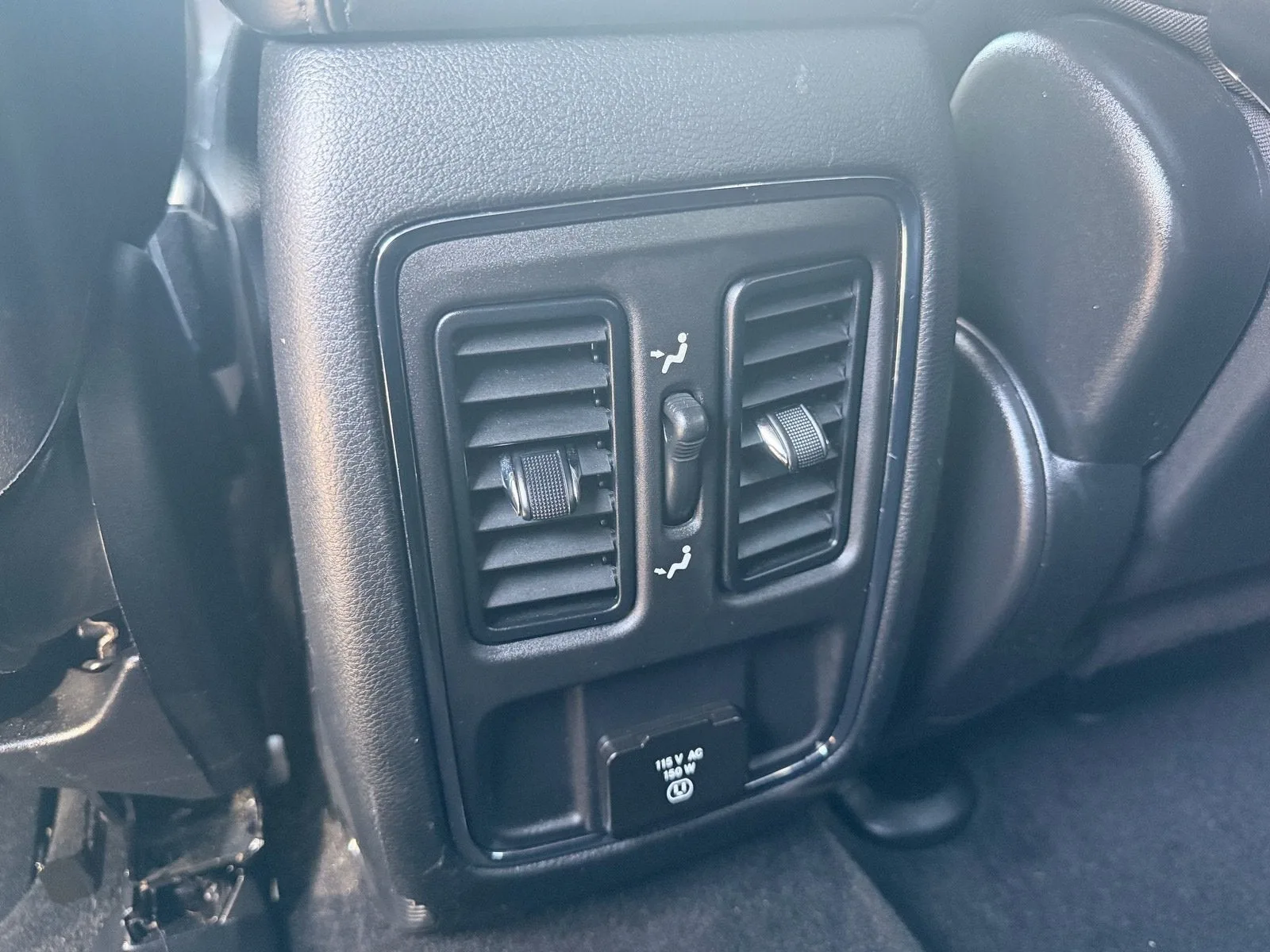 2021 Jeep Grand Cherokee Laredo X photo 12