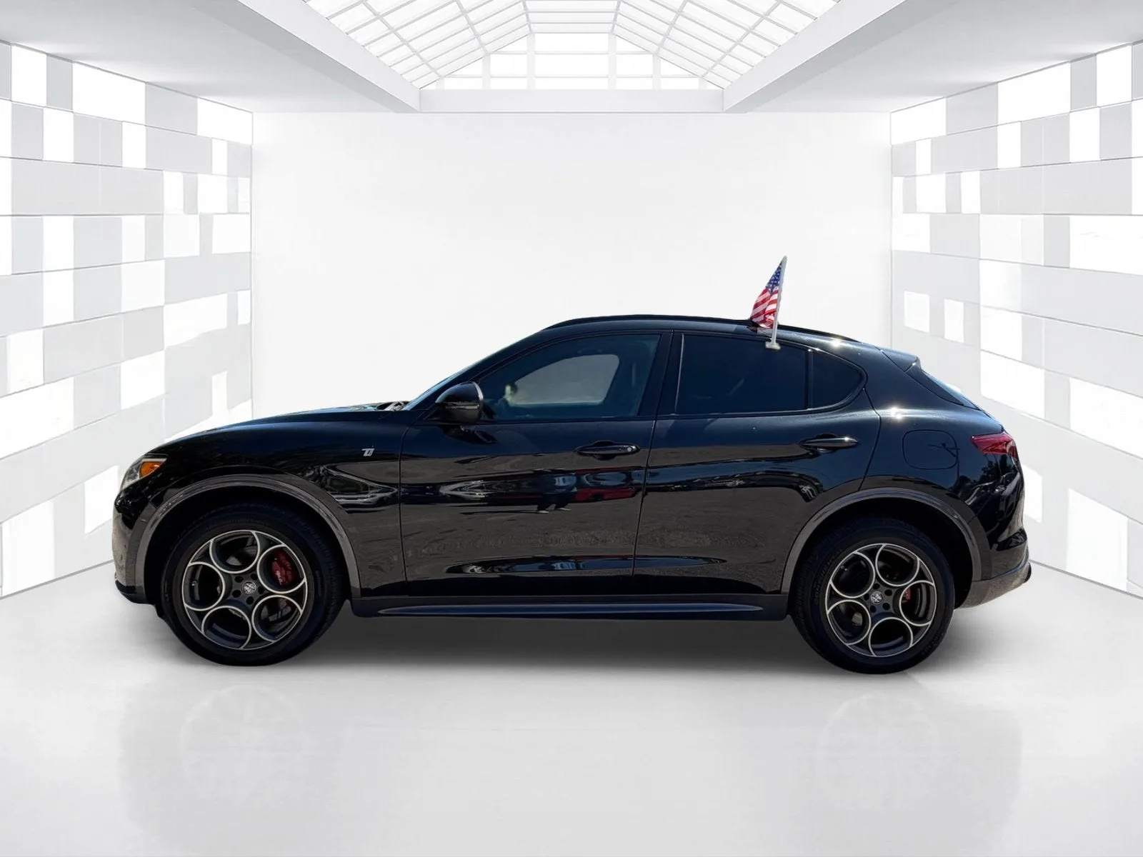 2022 Alfa Romeo Stelvio Ti photo 4