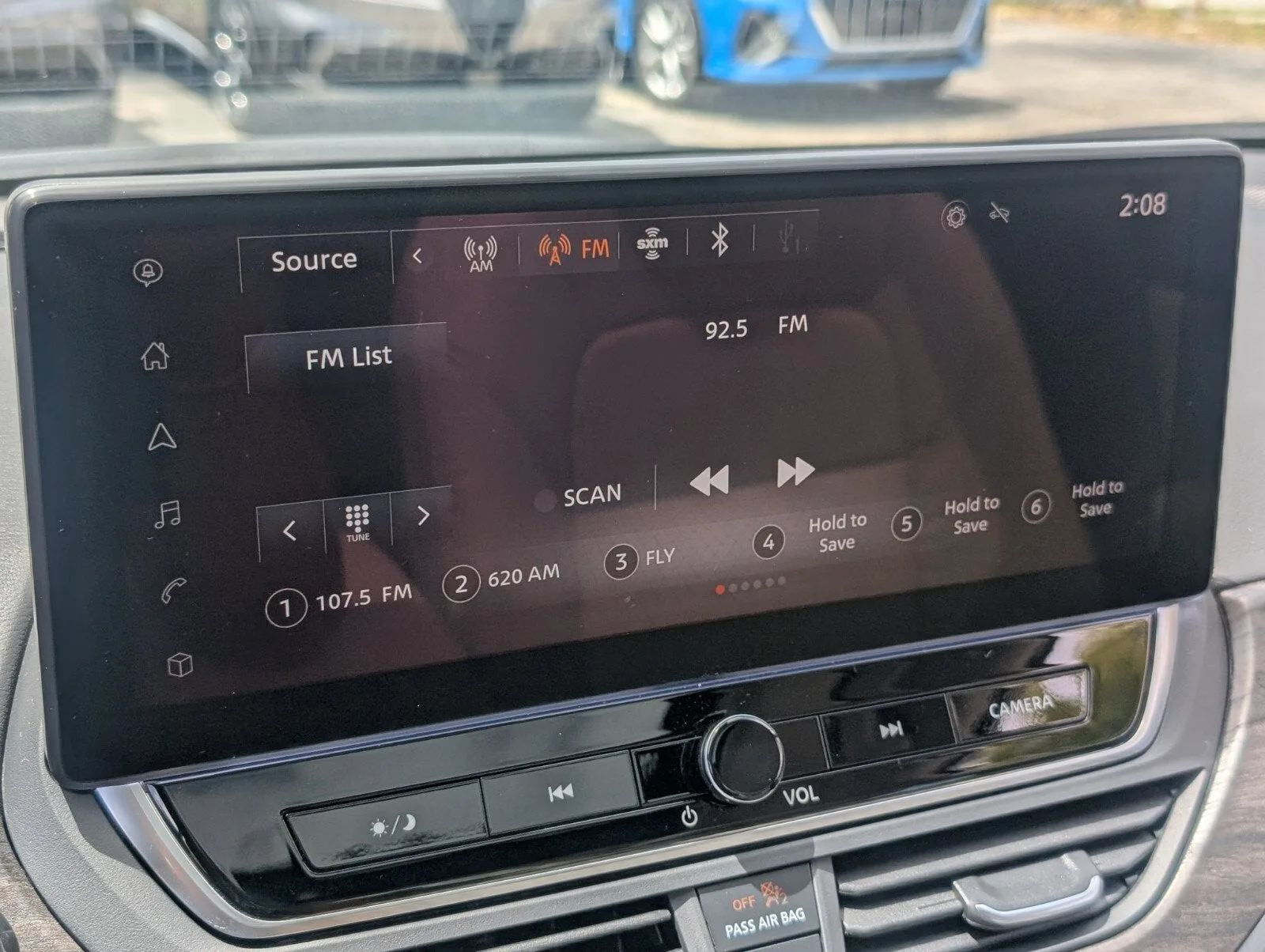 2025 Nissan Altima SL photo 23