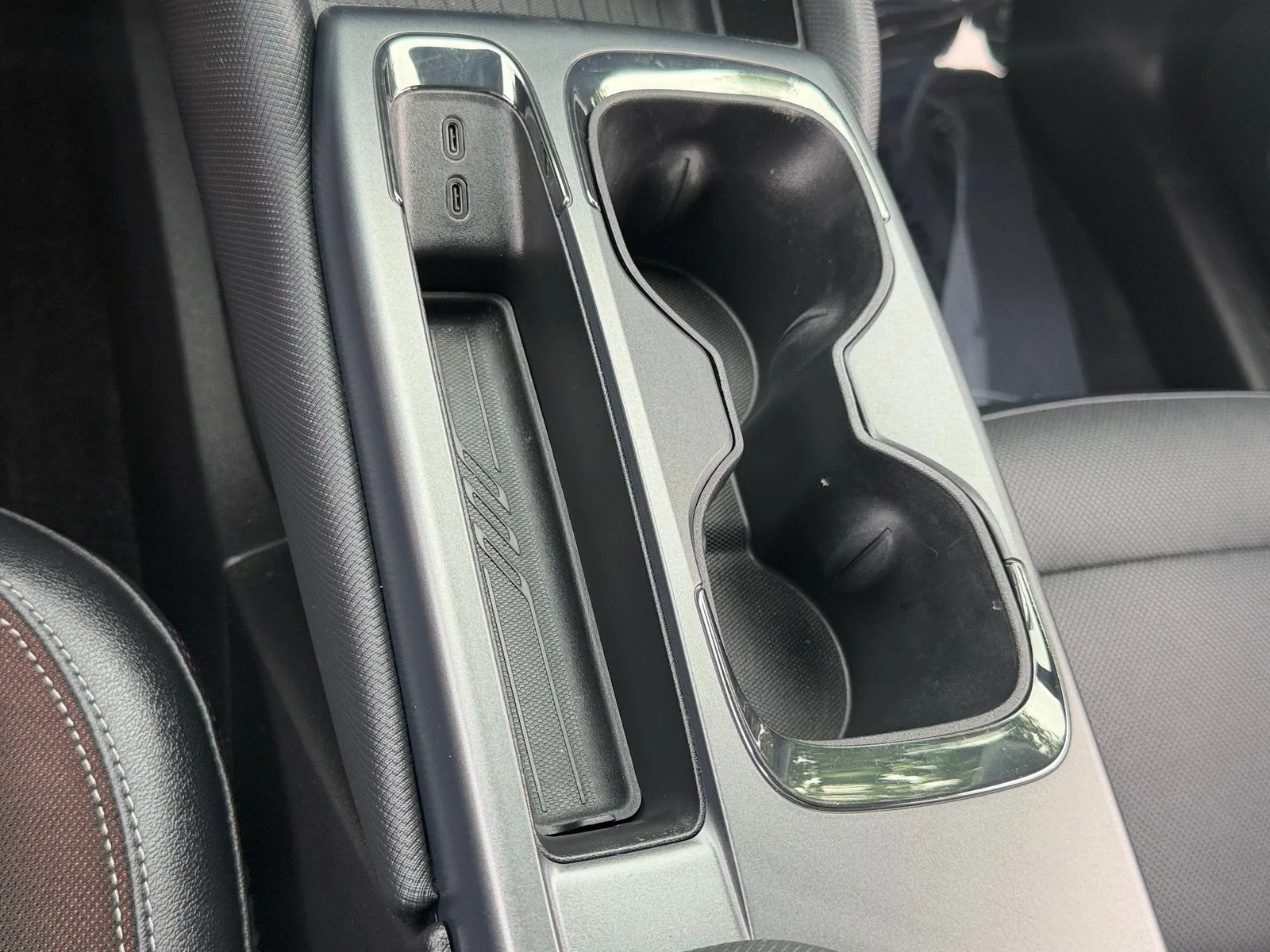 2024 Chevrolet Equinox EV RS photo 25
