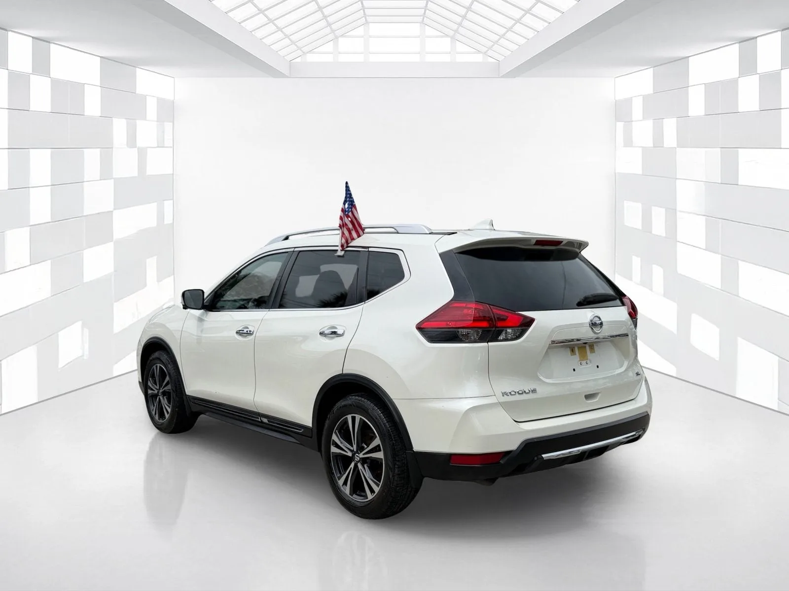 2017 Nissan Rogue SL photo 5
