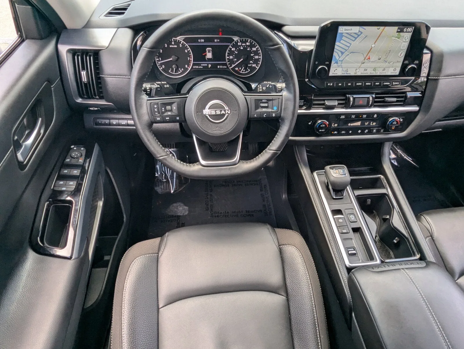 2025 Nissan Pathfinder SL photo 11