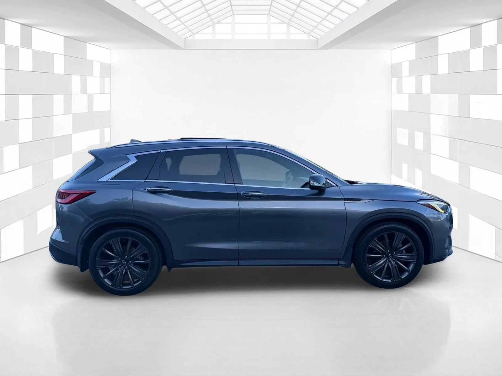 2020 INFINITI QX50 ESSENTIAL photo 8