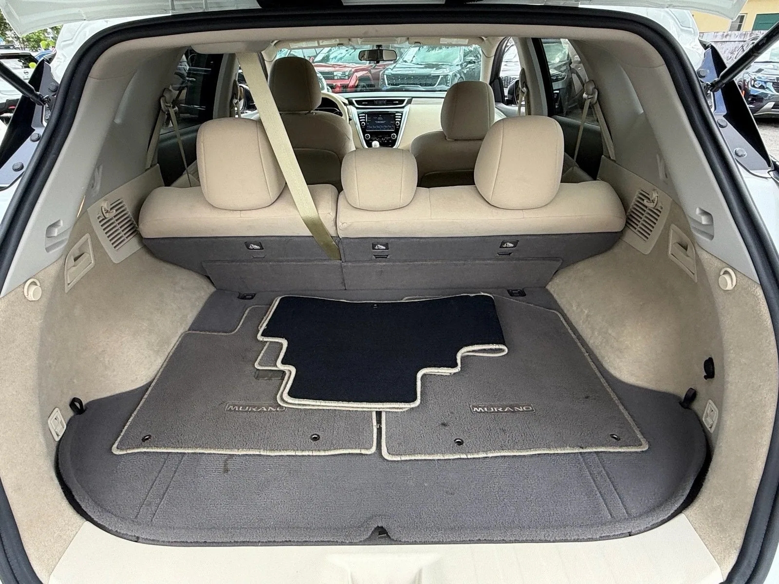 2016 Nissan Murano SV photo 15