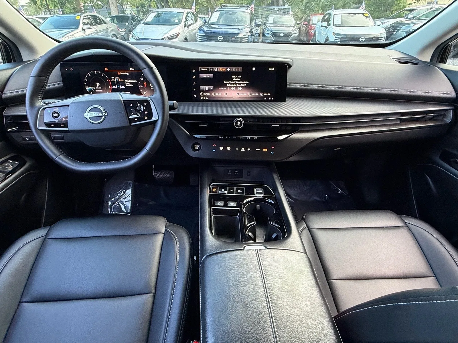 2025 Nissan Murano SV photo 14