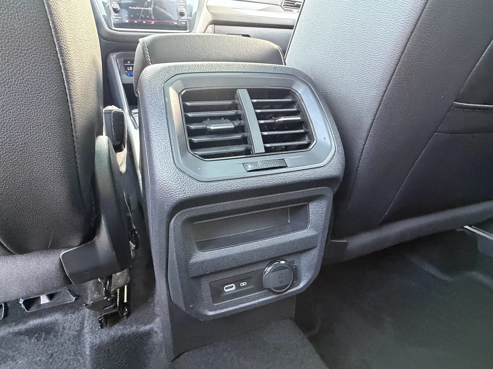 2022 Volkswagen Tiguan SE R-Line Black photo 12