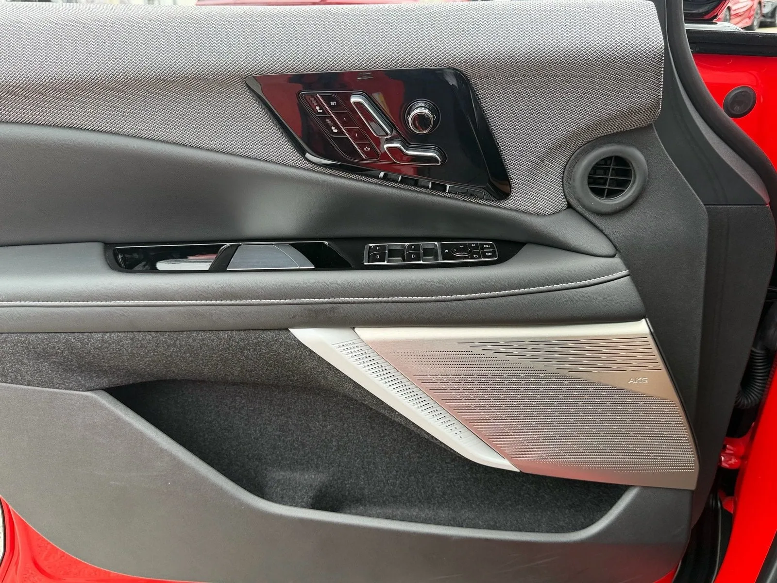 2026 Cadillac OPTIQ Sport photo 31