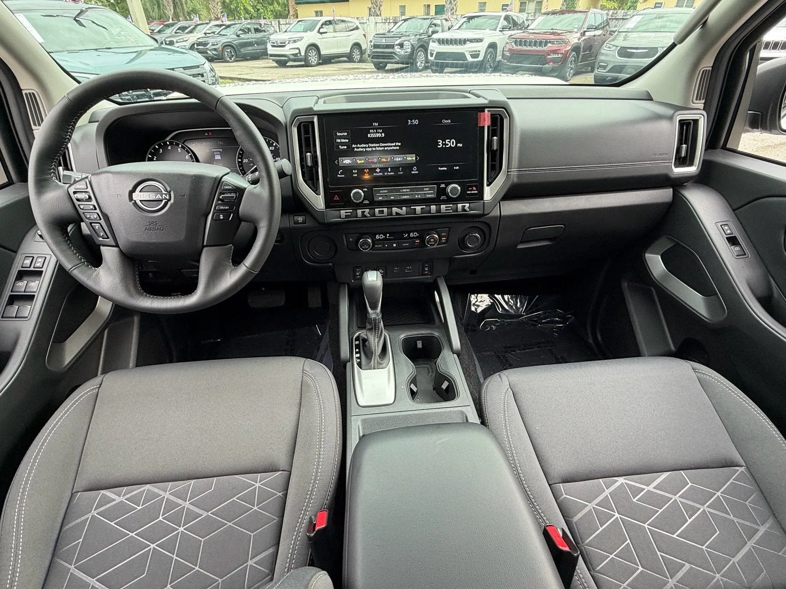 2026 Nissan Frontier Crew Cab SV Long Bed photo 13