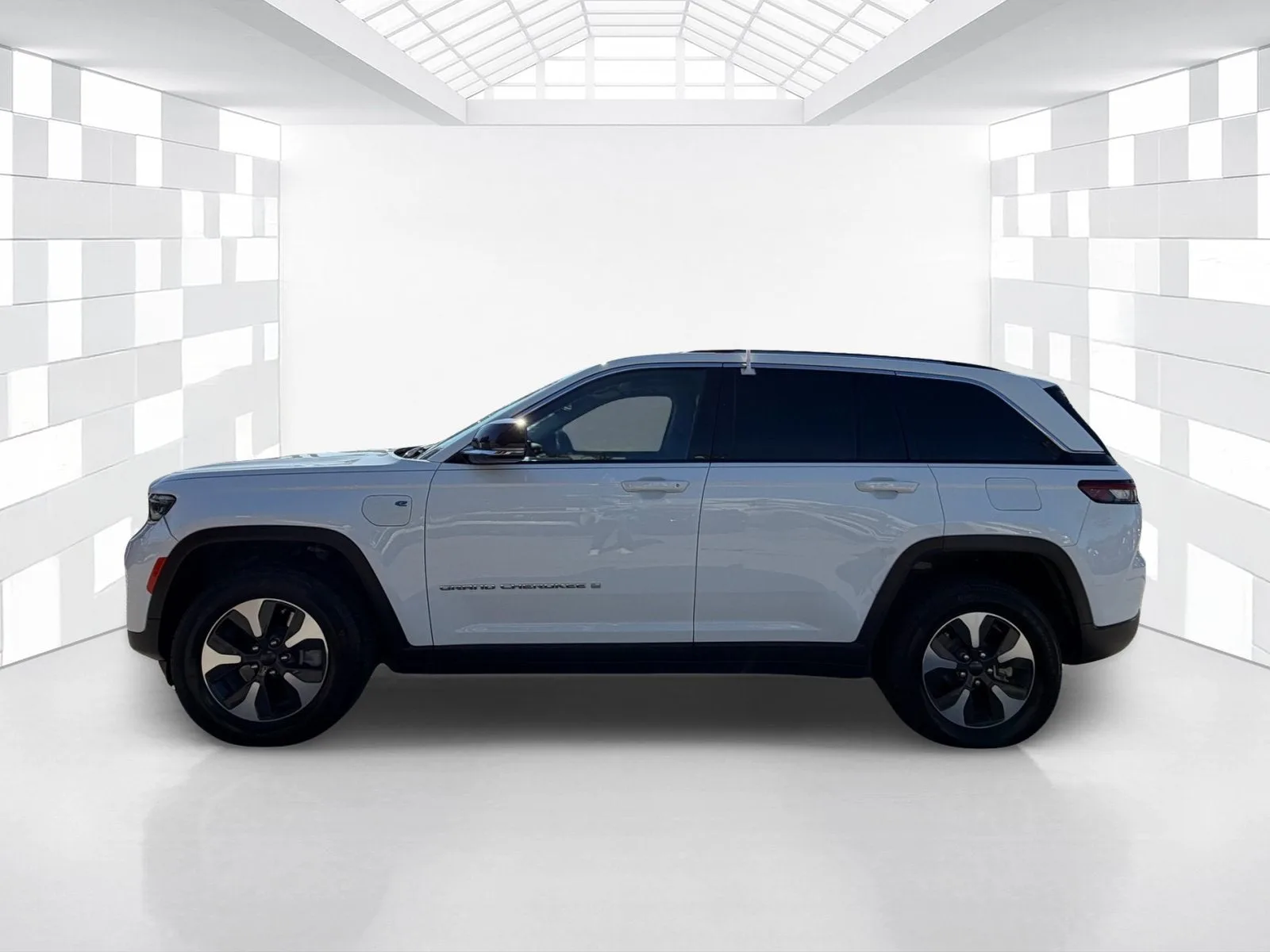 2023 Jeep Grand Cherokee 4xe 4xe photo 4