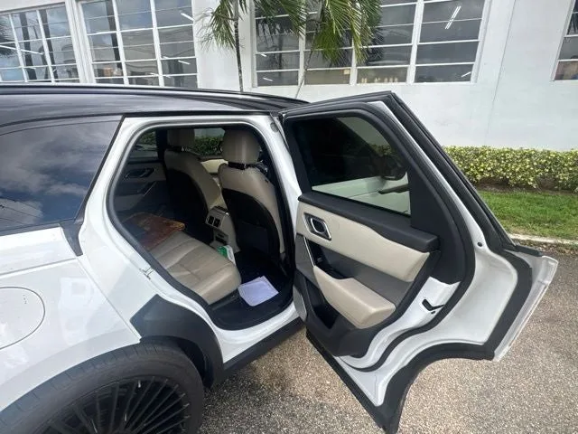 2019 Land Rover Range Rover Velar R-Dynamic SE photo 18
