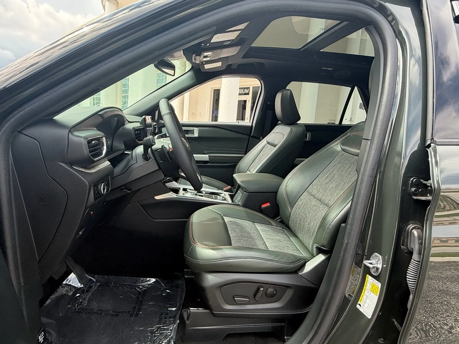 2024 Ford Explorer Timberline photo 9