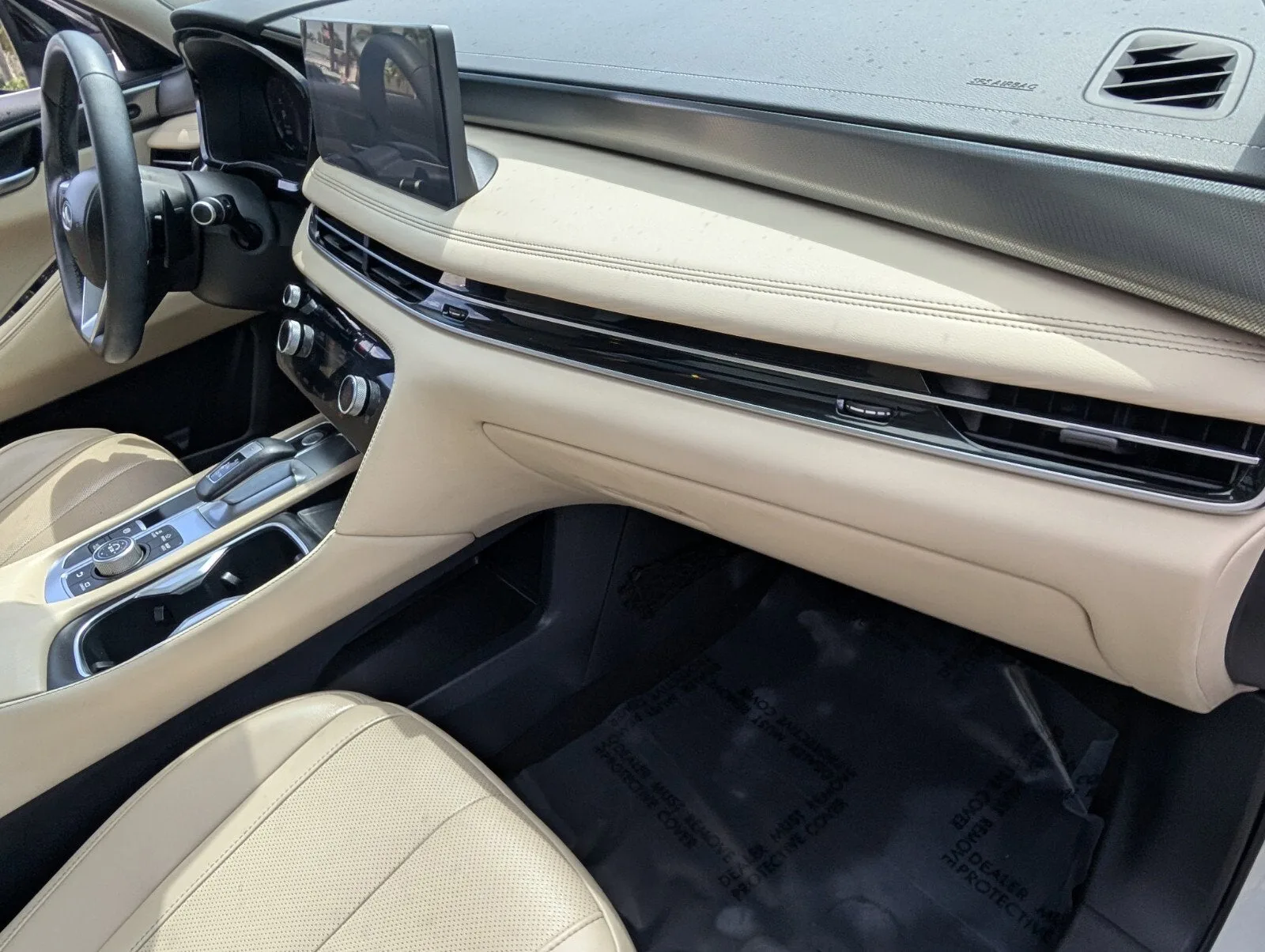 2023 INFINITI QX60 LUXE photo 20