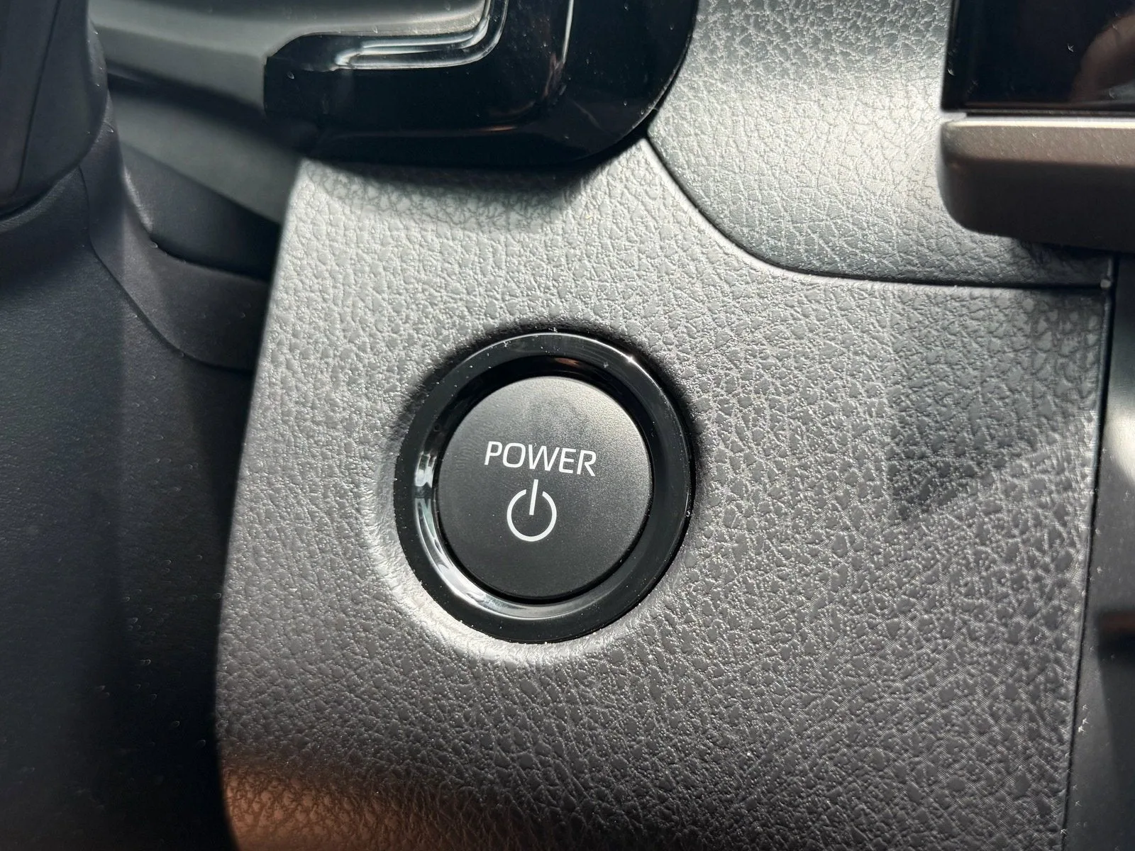 2026 Toyota Camry SE photo 25