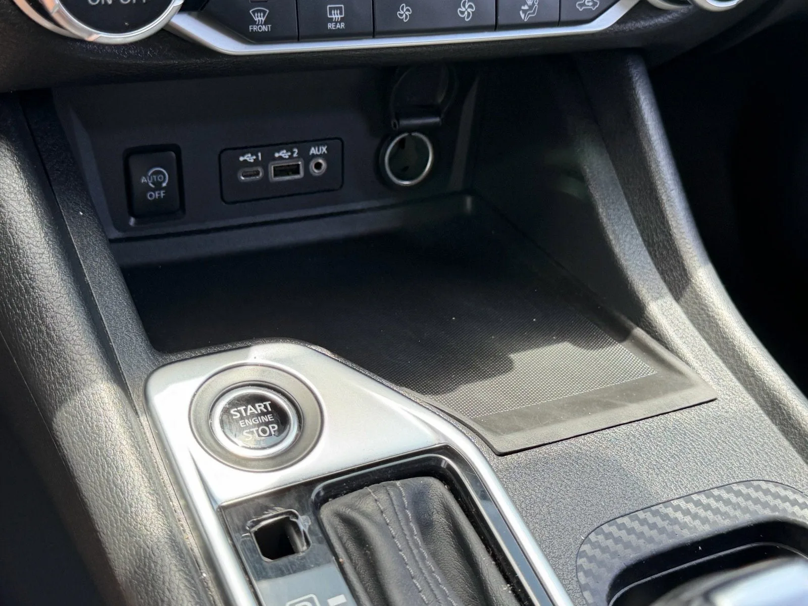 2024 Nissan Sentra SV photo 27