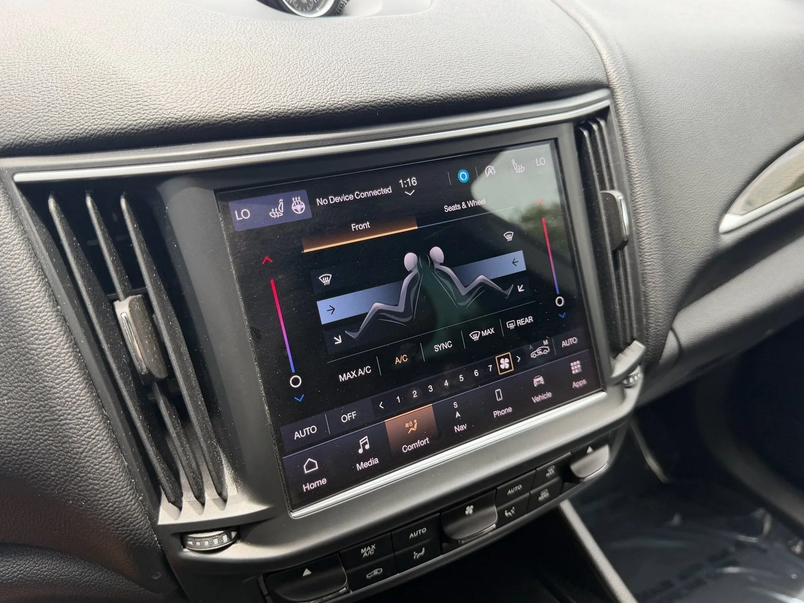 2022 Maserati Levante GT photo 23