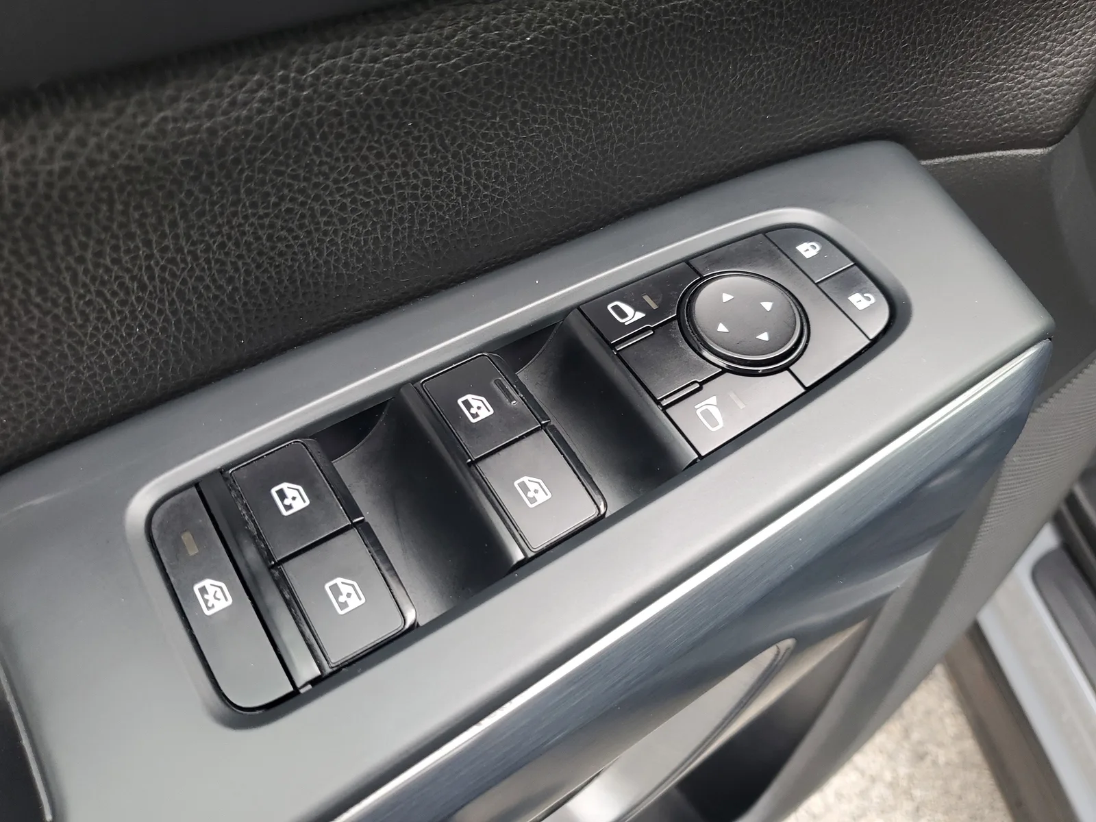2023 Nissan Pathfinder Rock Creek 4WD photo 28