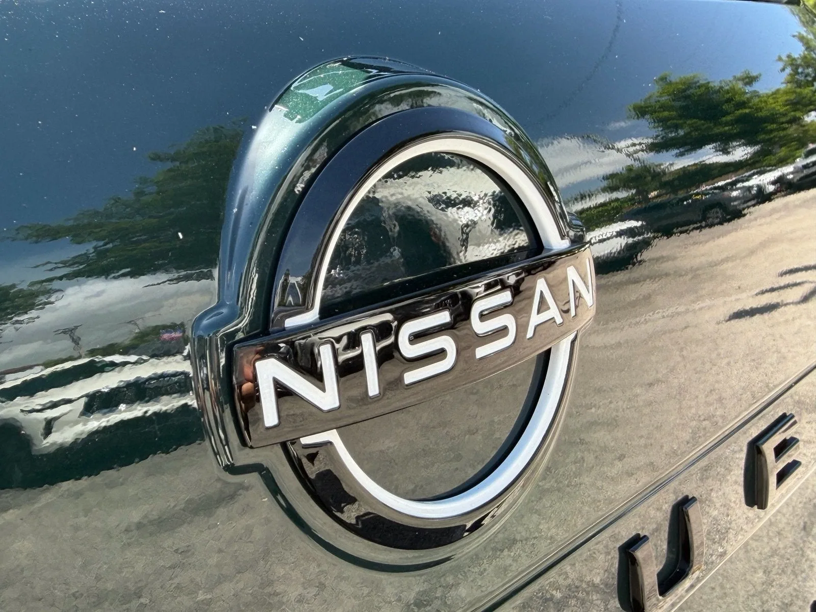 2026 Nissan Rogue Dark Armor™ photo 9